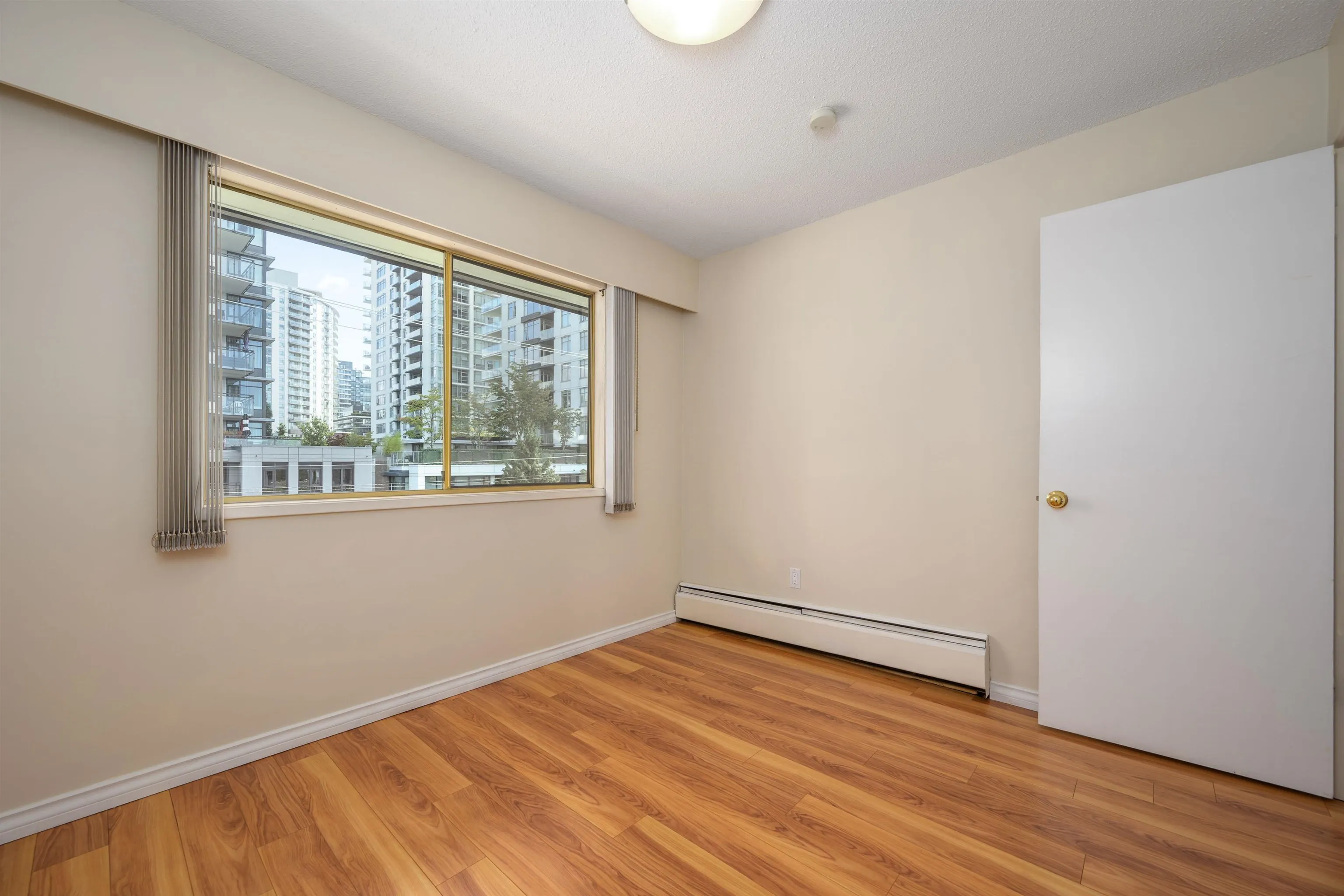 1345 Chesterfield Avenue #302