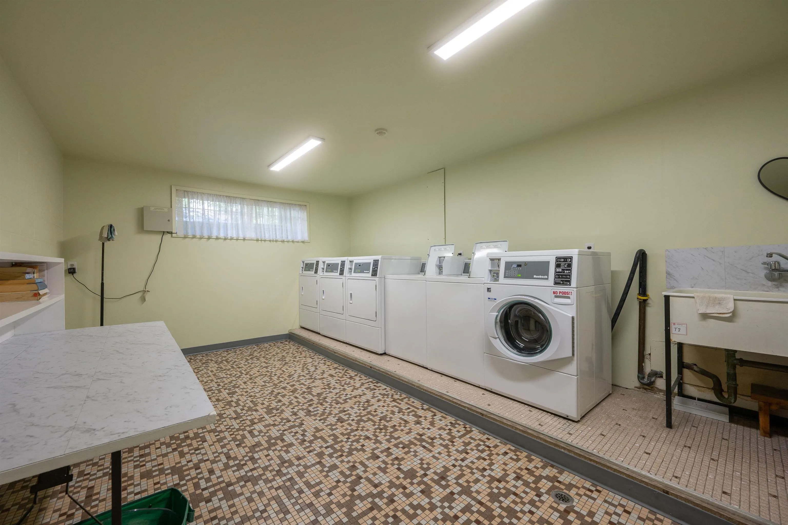 1345 Chesterfield Avenue #302