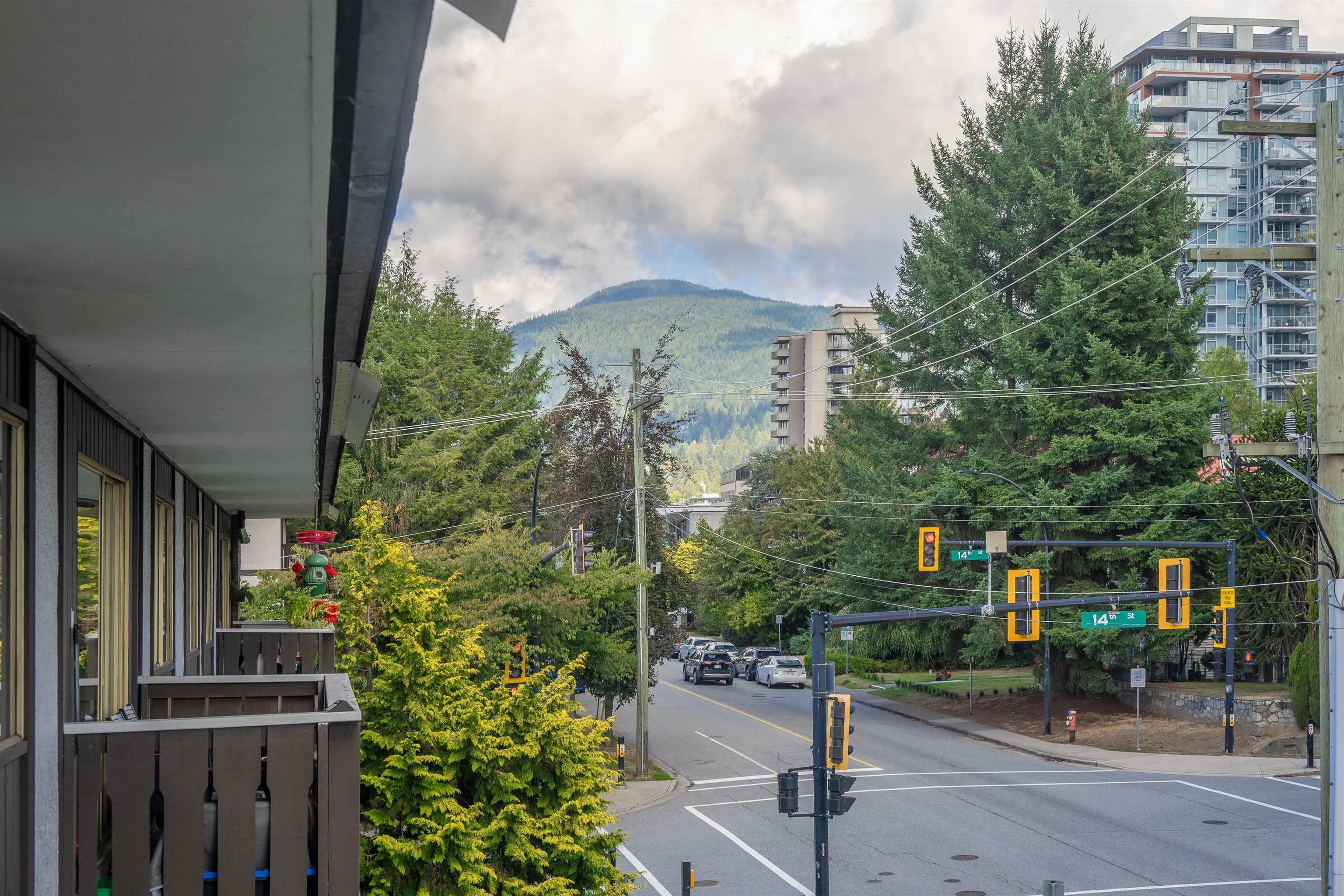 1345 Chesterfield Avenue #302