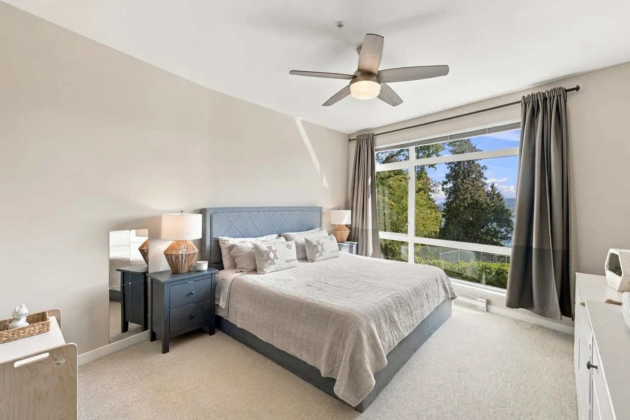22 E Royal Avenue #127