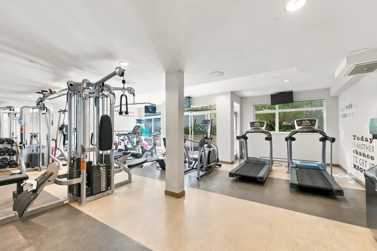 22 E Royal Avenue #127