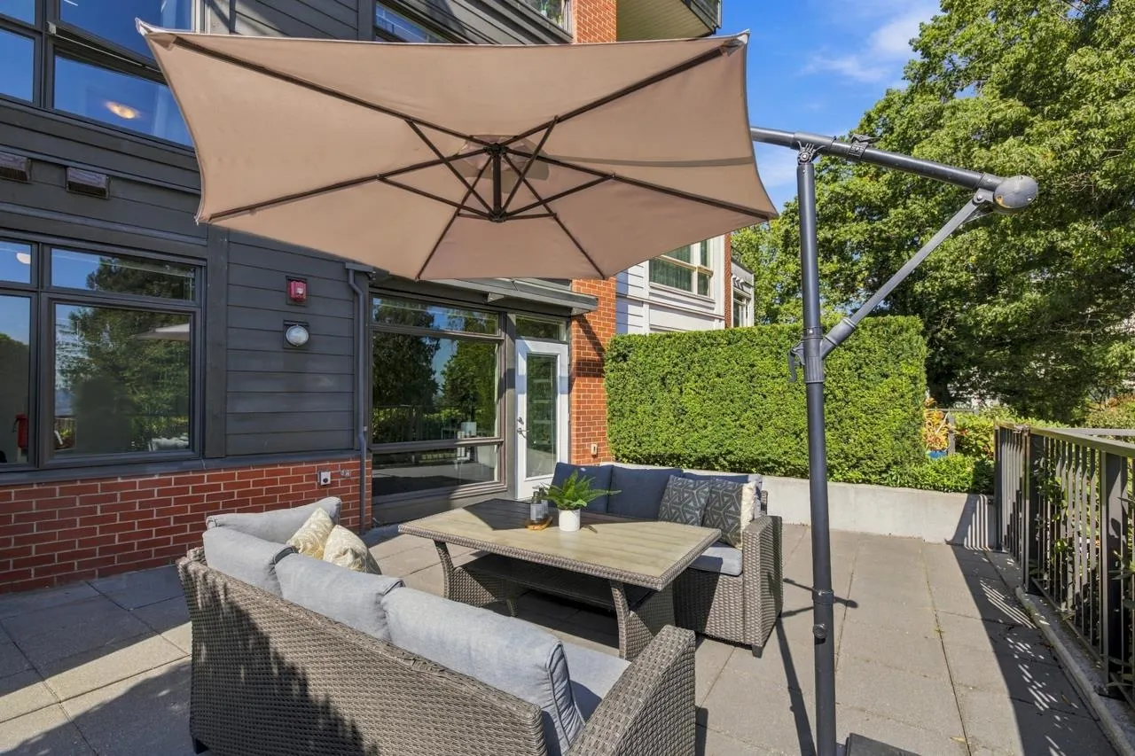 22 E Royal Avenue #127