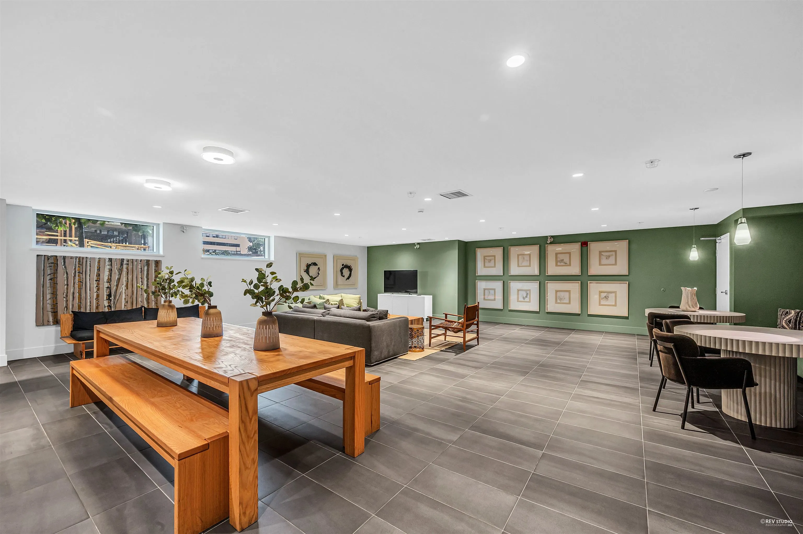 2188 Madison Avenue #412