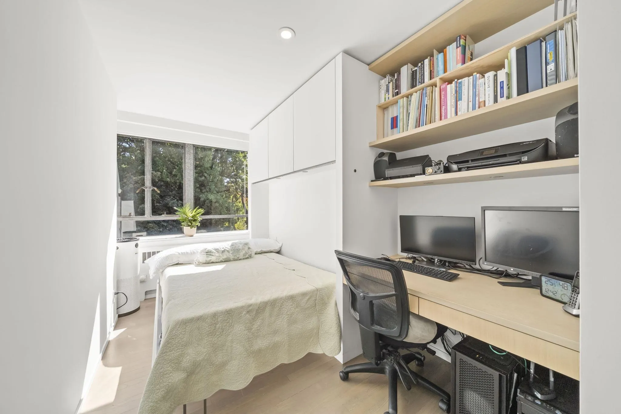 1445 Marpole Avenue #817