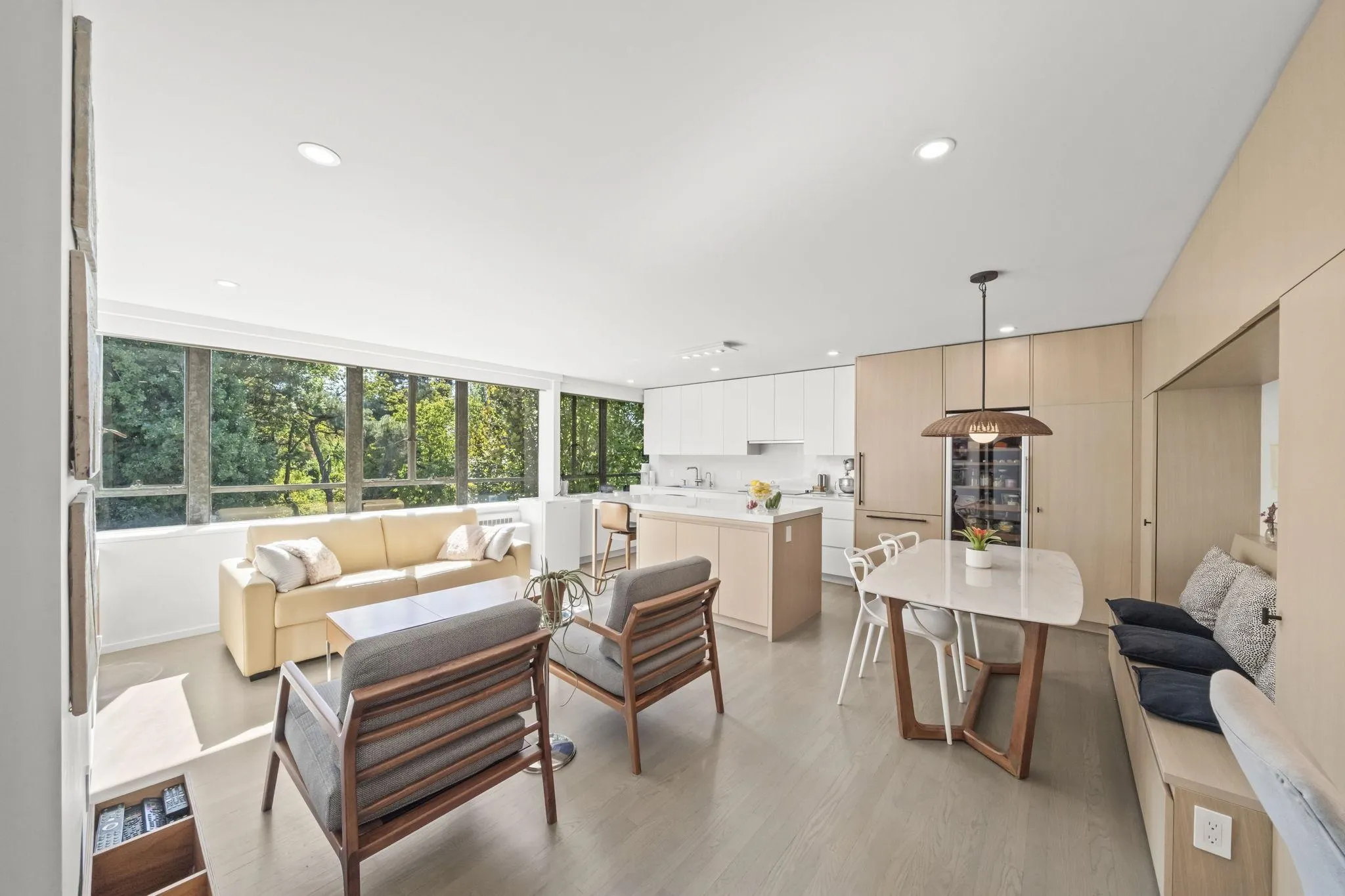 1445 Marpole Avenue #817