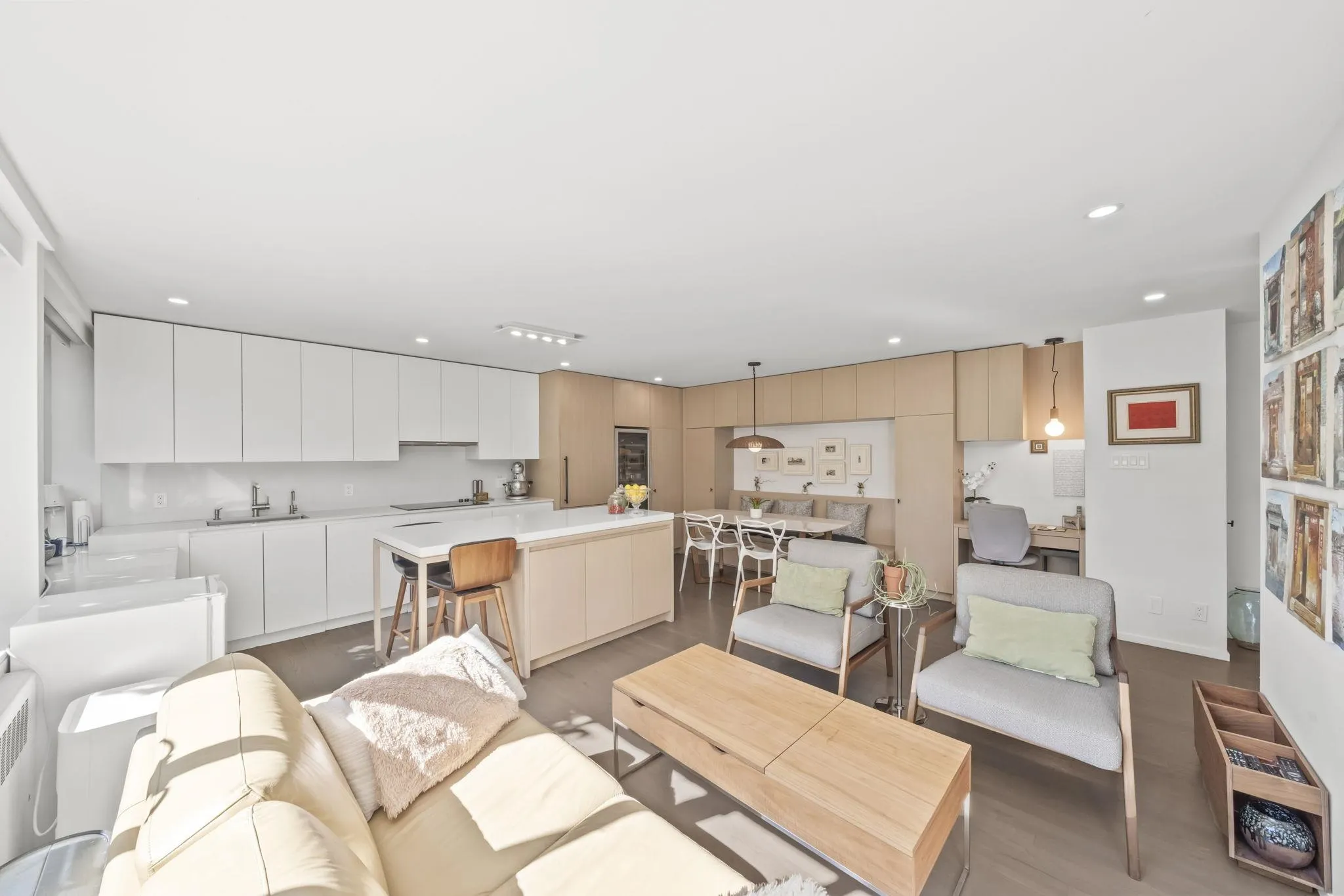1445 Marpole Avenue #817