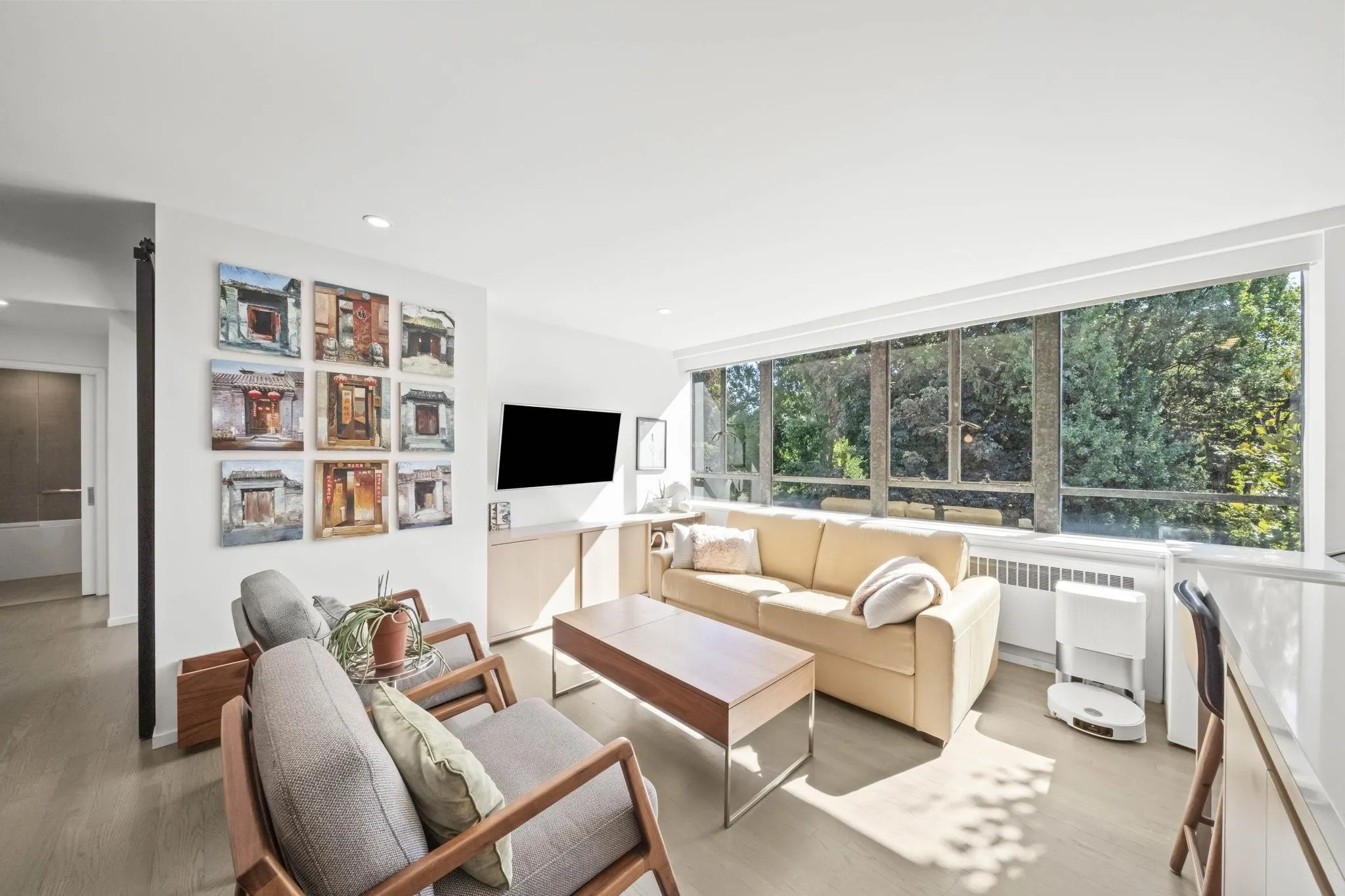 1445 Marpole Avenue #817