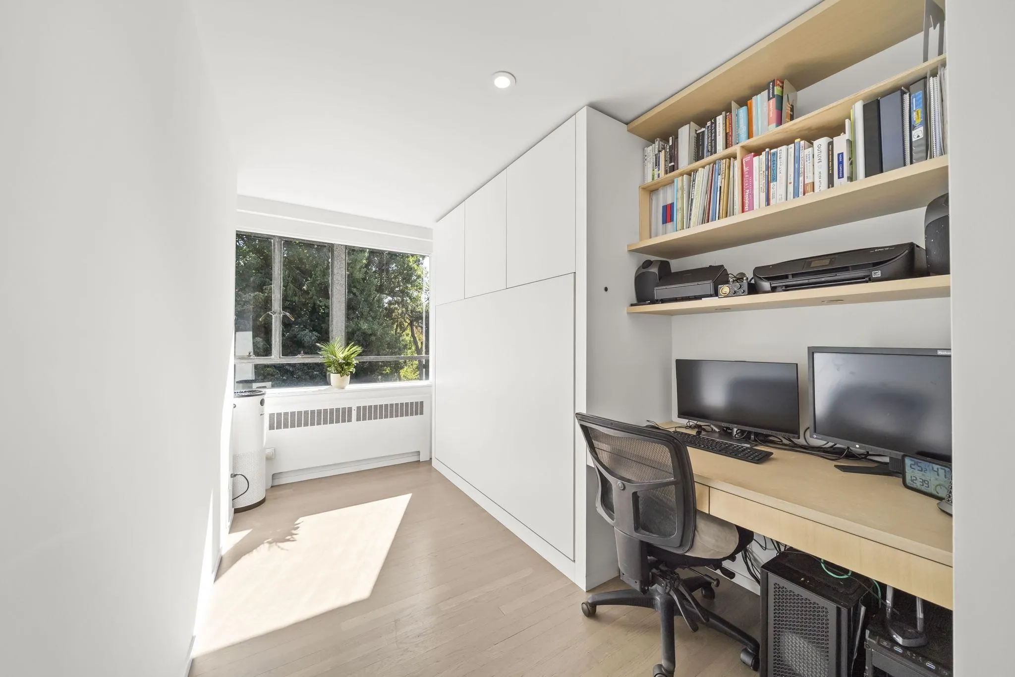1445 Marpole Avenue #817