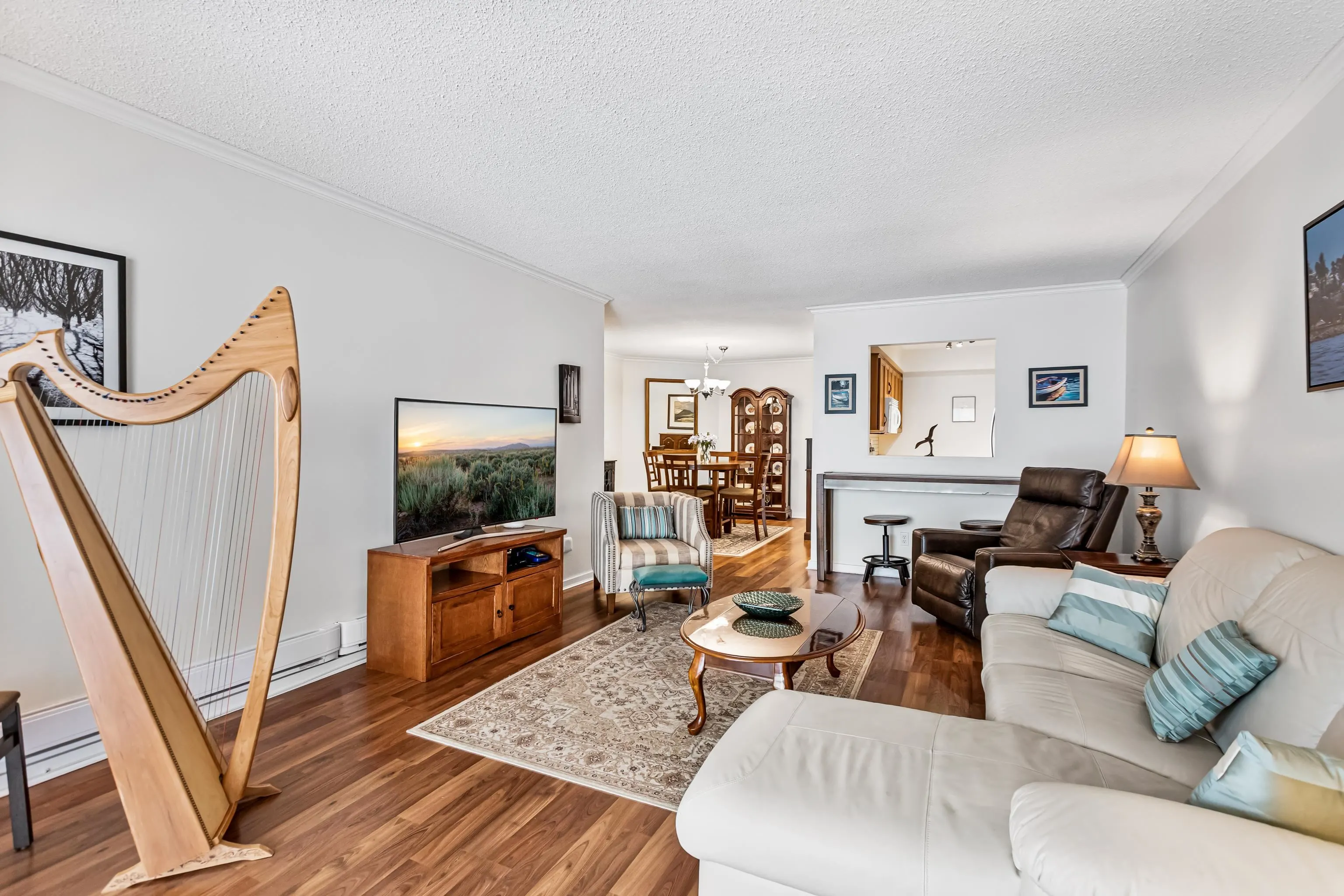 1458 Blackwood Street #204