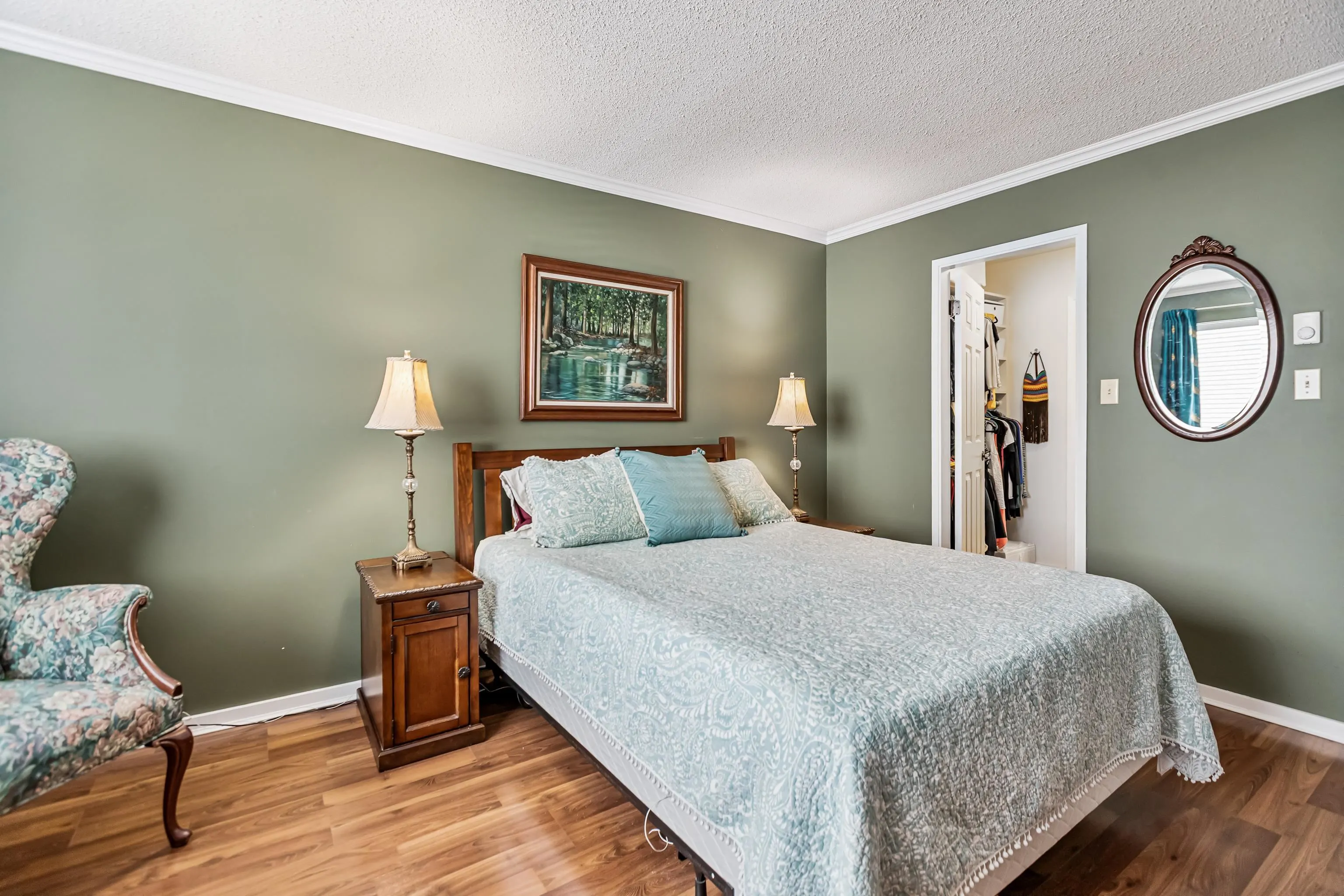 1458 Blackwood Street #204