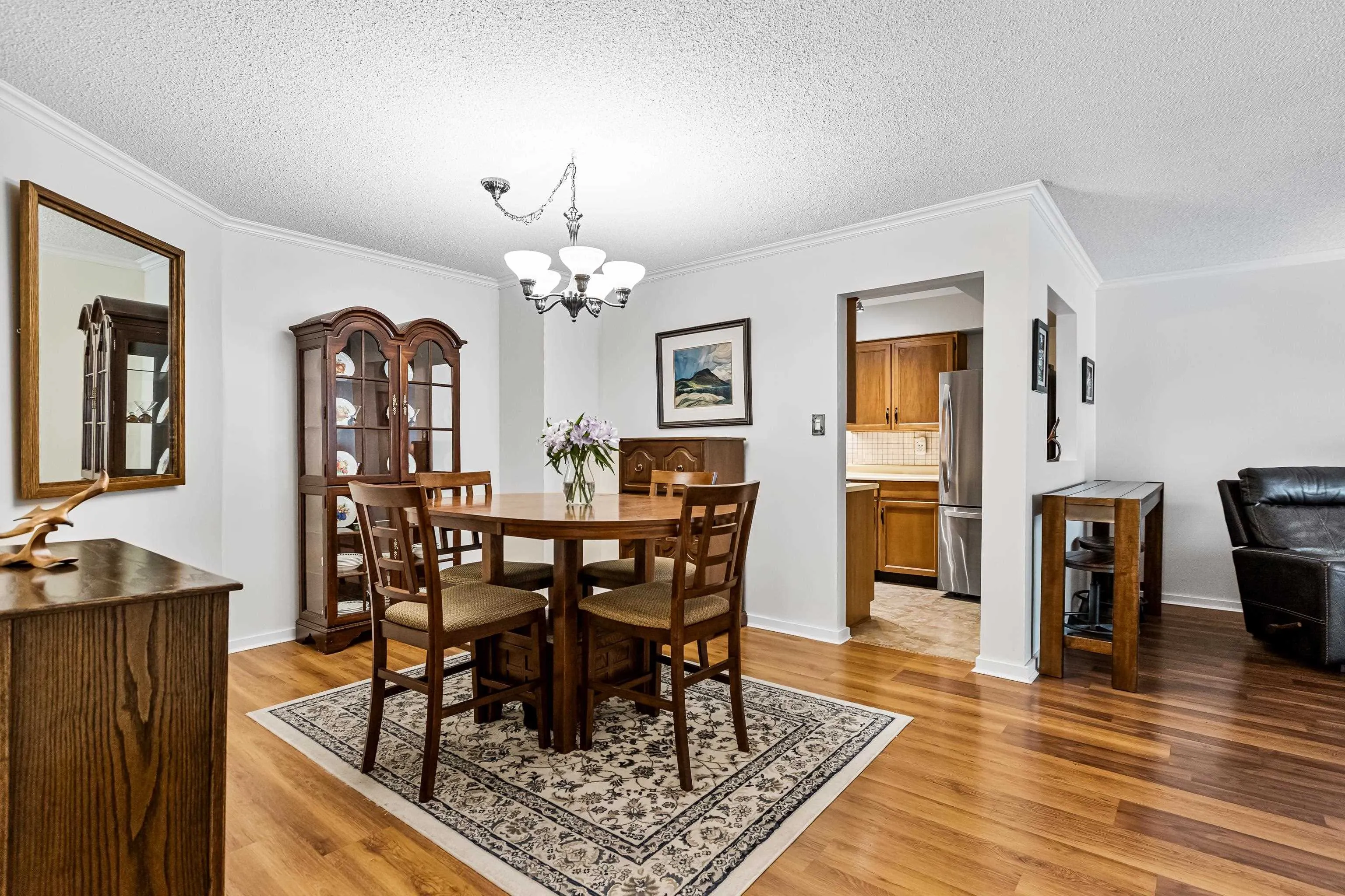 1458 Blackwood Street #204