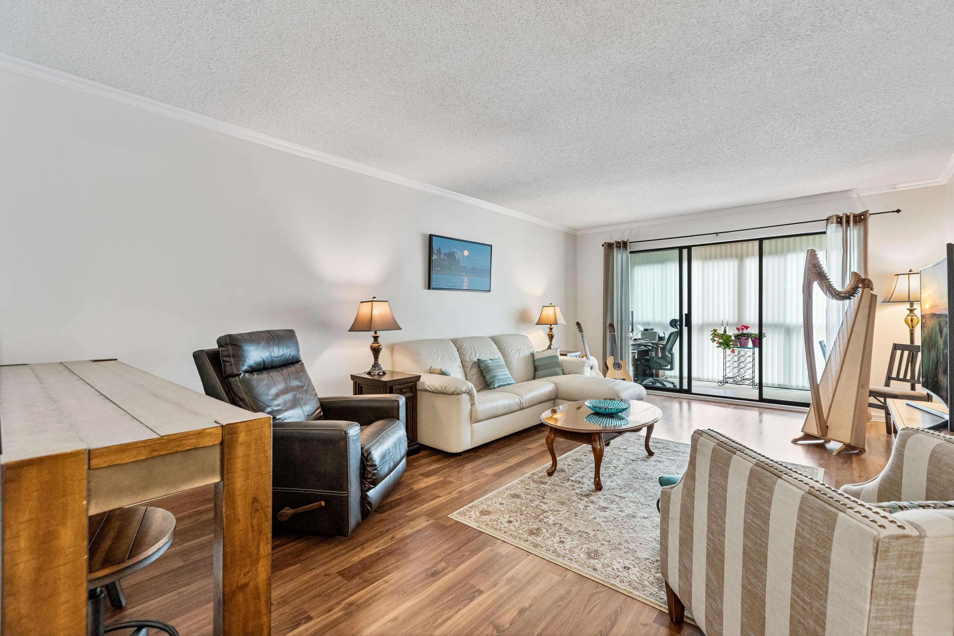 1458 Blackwood Street #204
