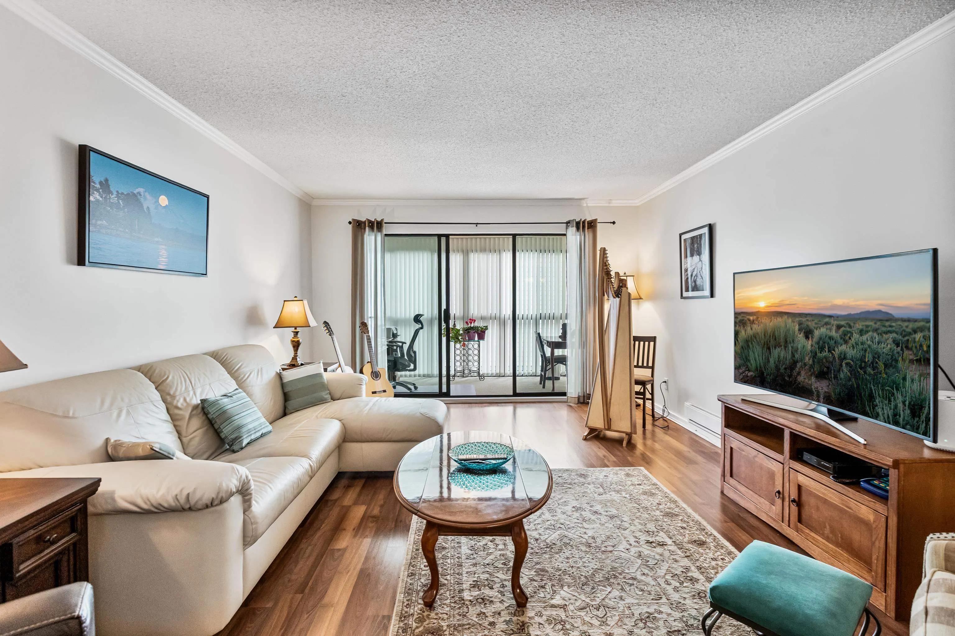 1458 Blackwood Street #204