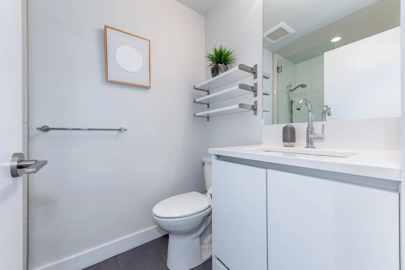4865 Painted Cliff Road #204
