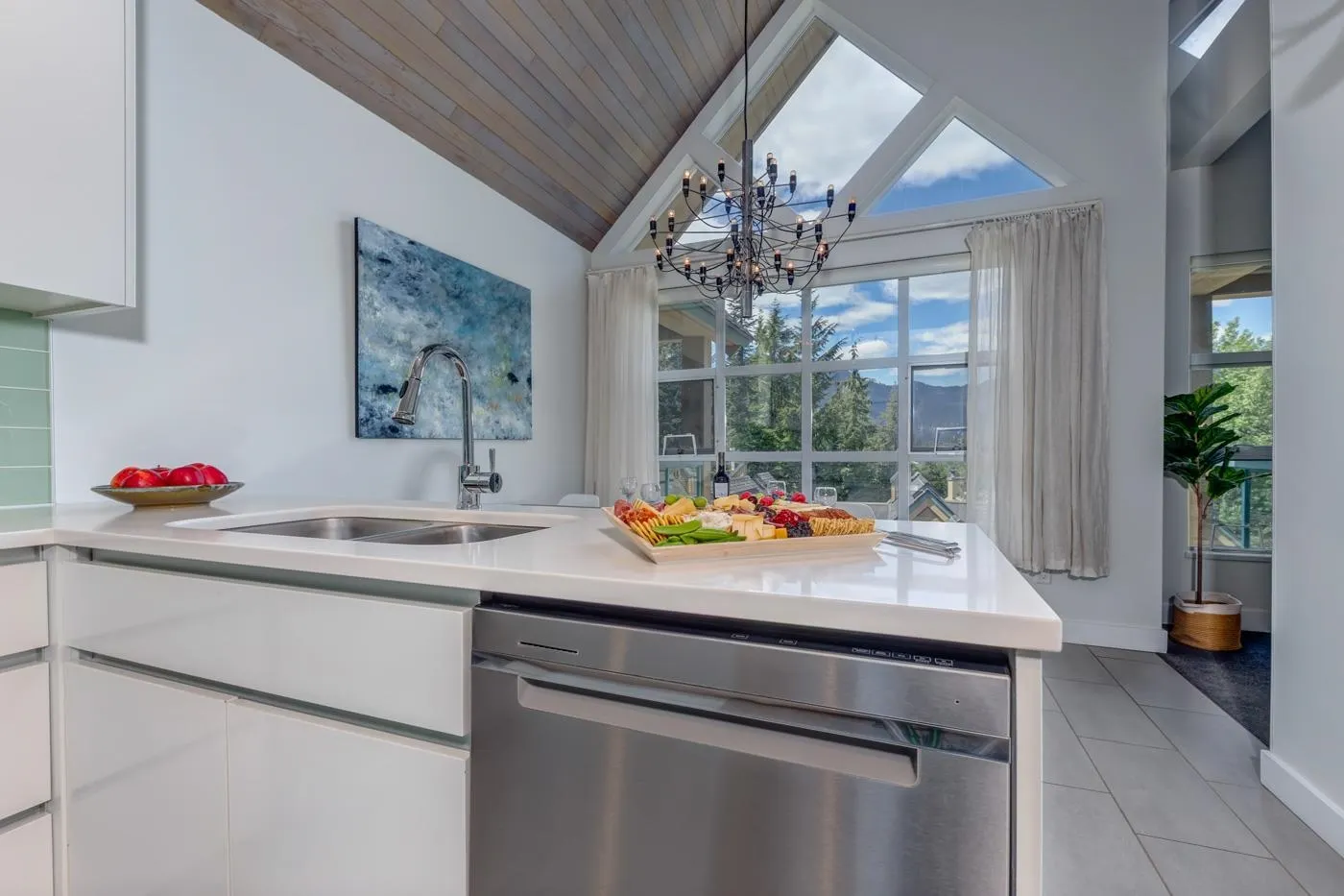 4865 Painted Cliff Road #204