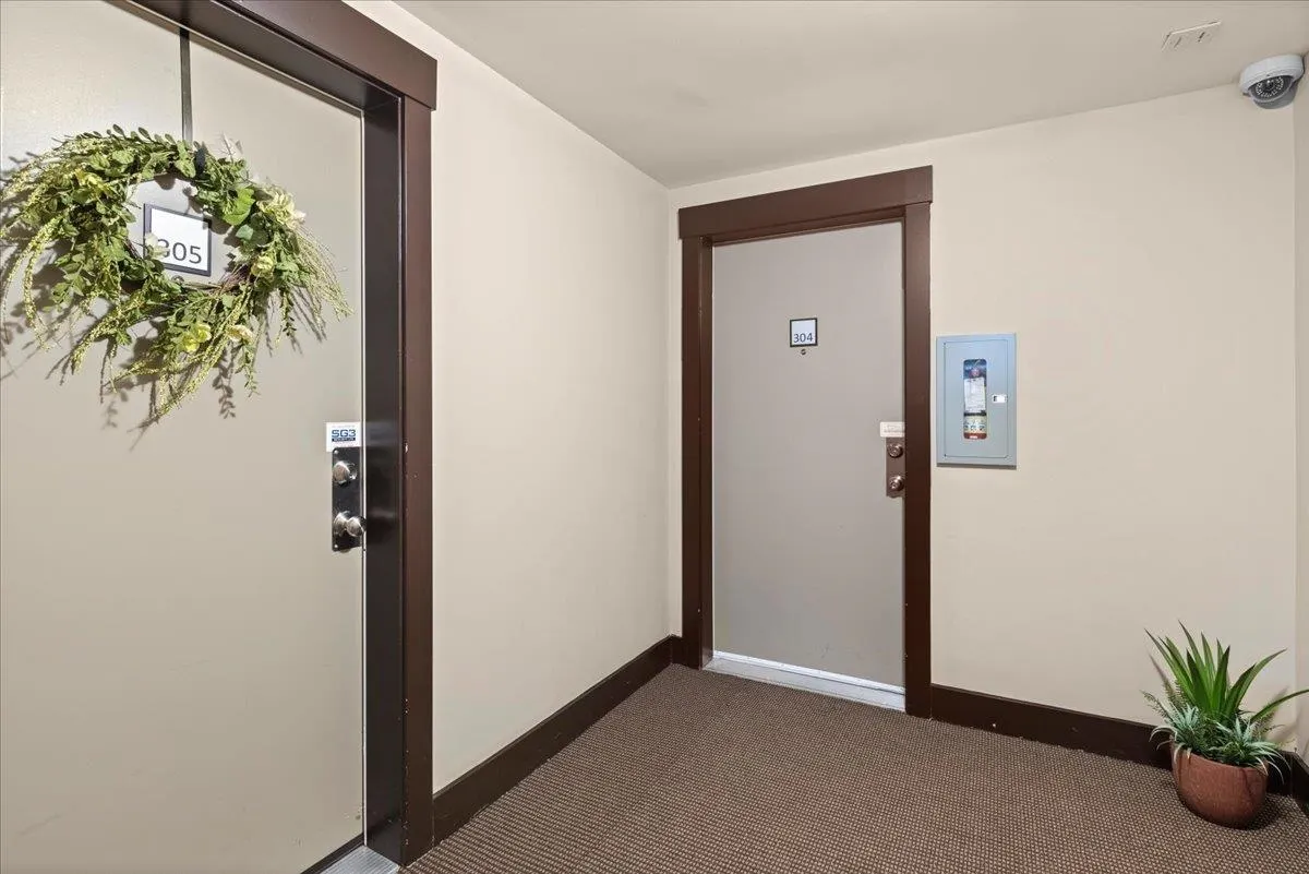 14960 102a Avenue #304