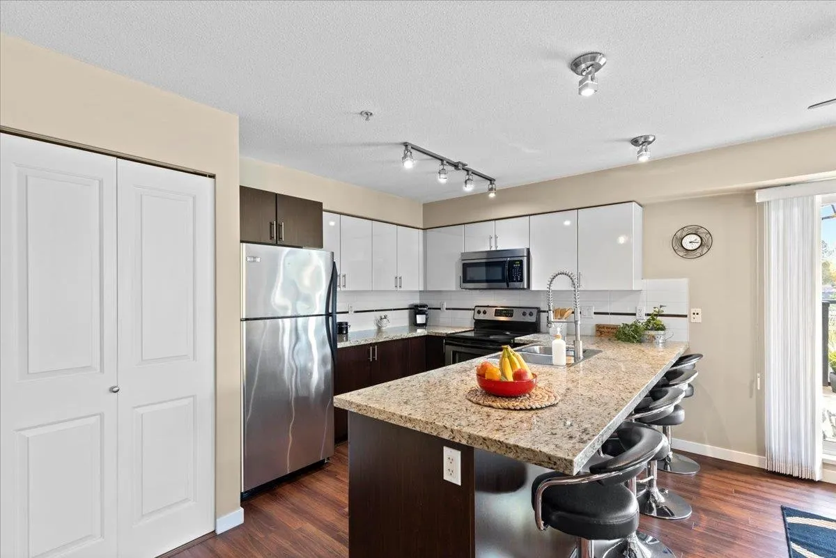 14960 102a Avenue #304