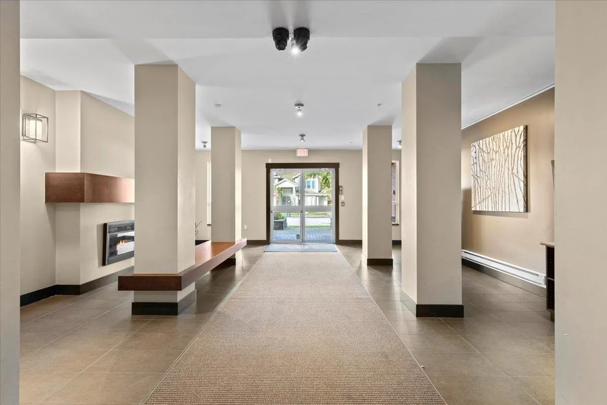 14960 102a Avenue #304