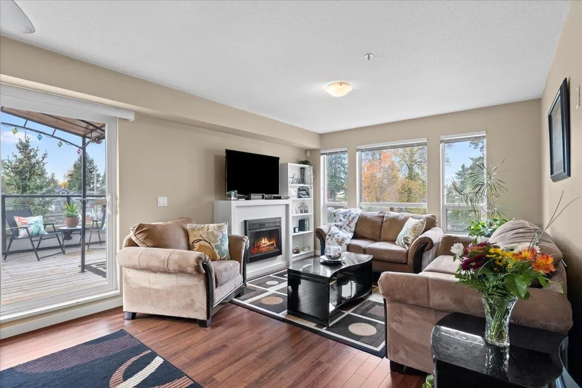 14960 102a Avenue #304
