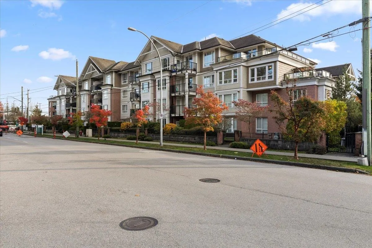 14960 102a Avenue #304