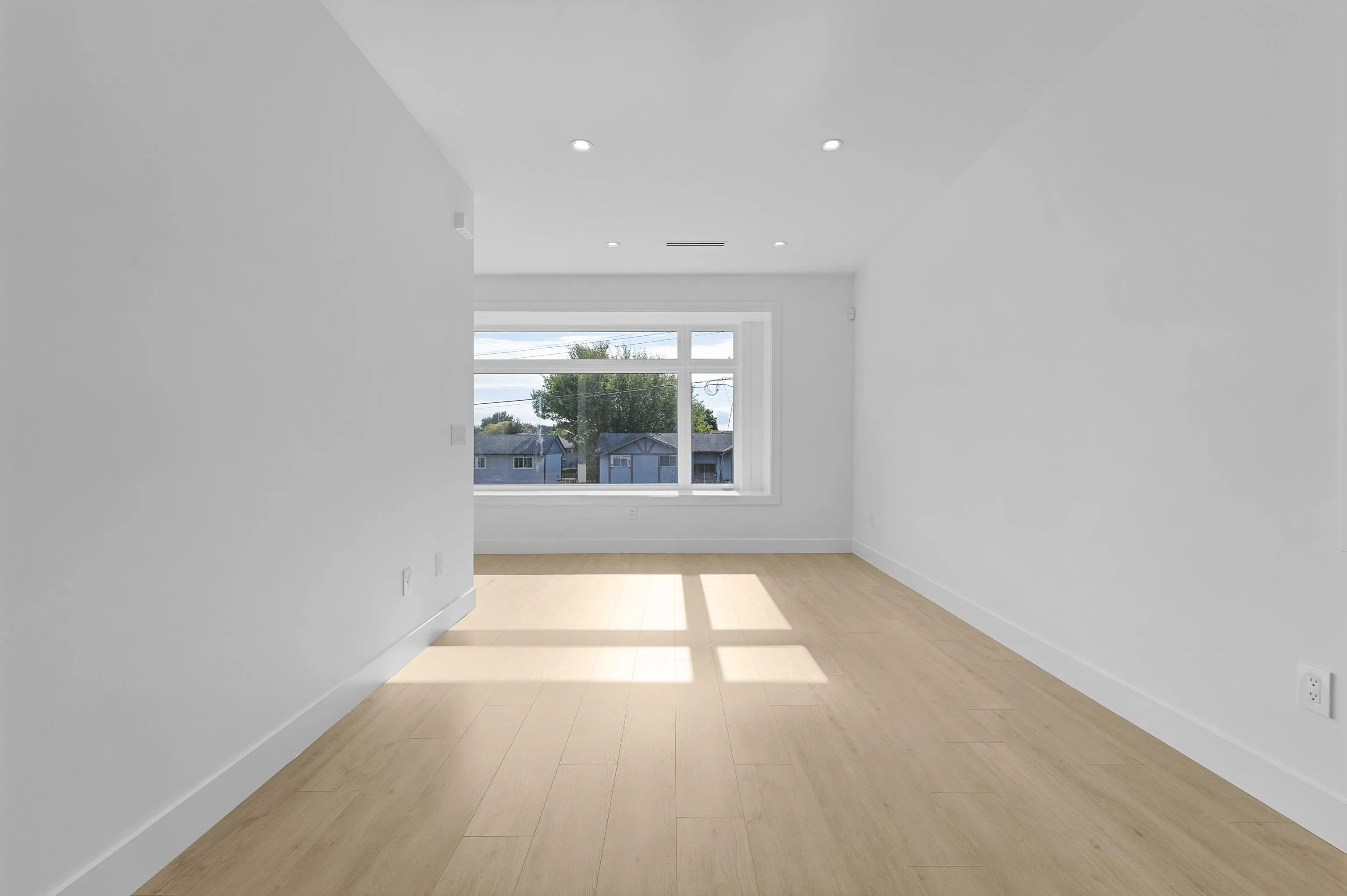 5840 179 Street #101