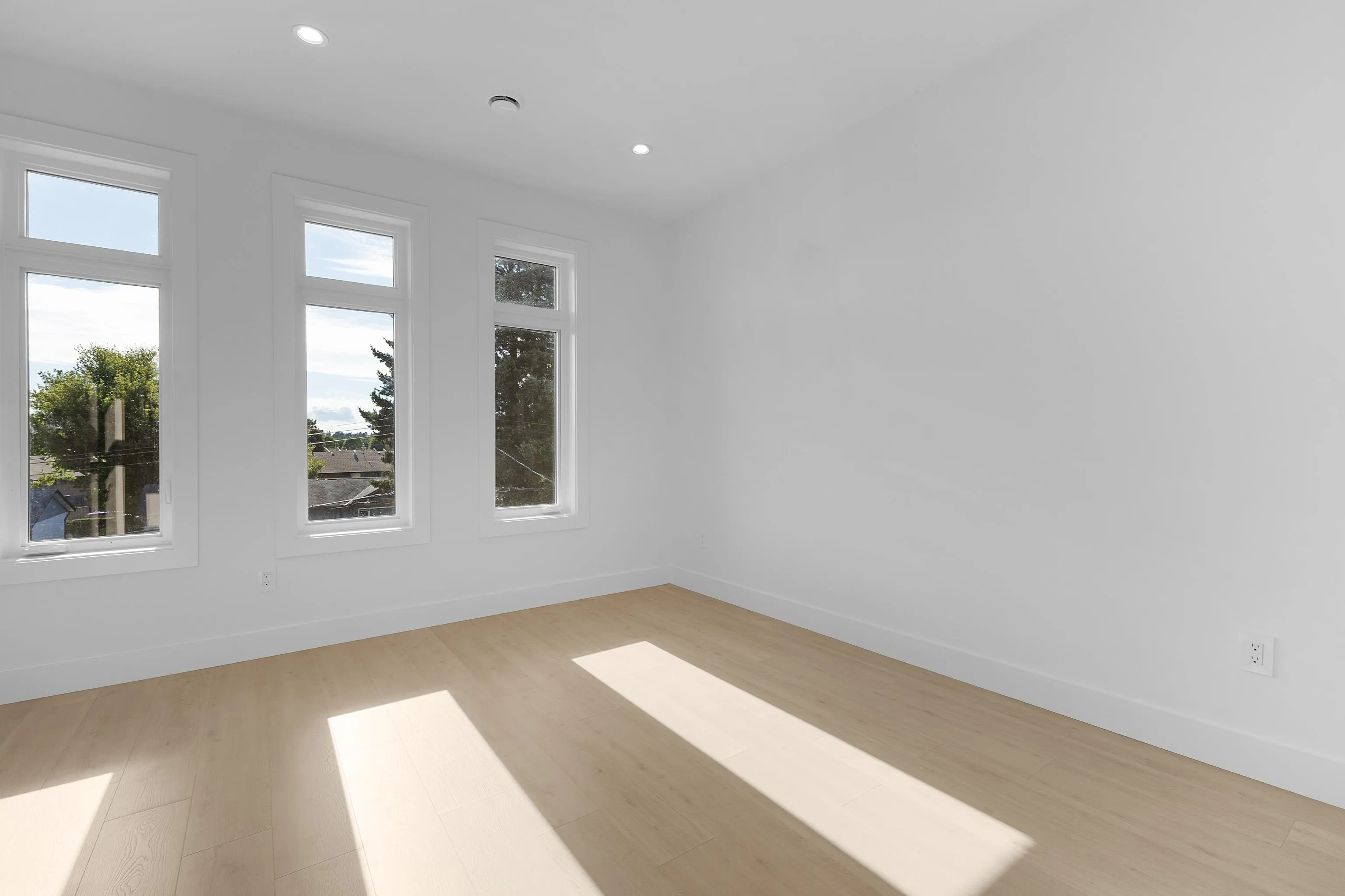 5840 179 Street #101