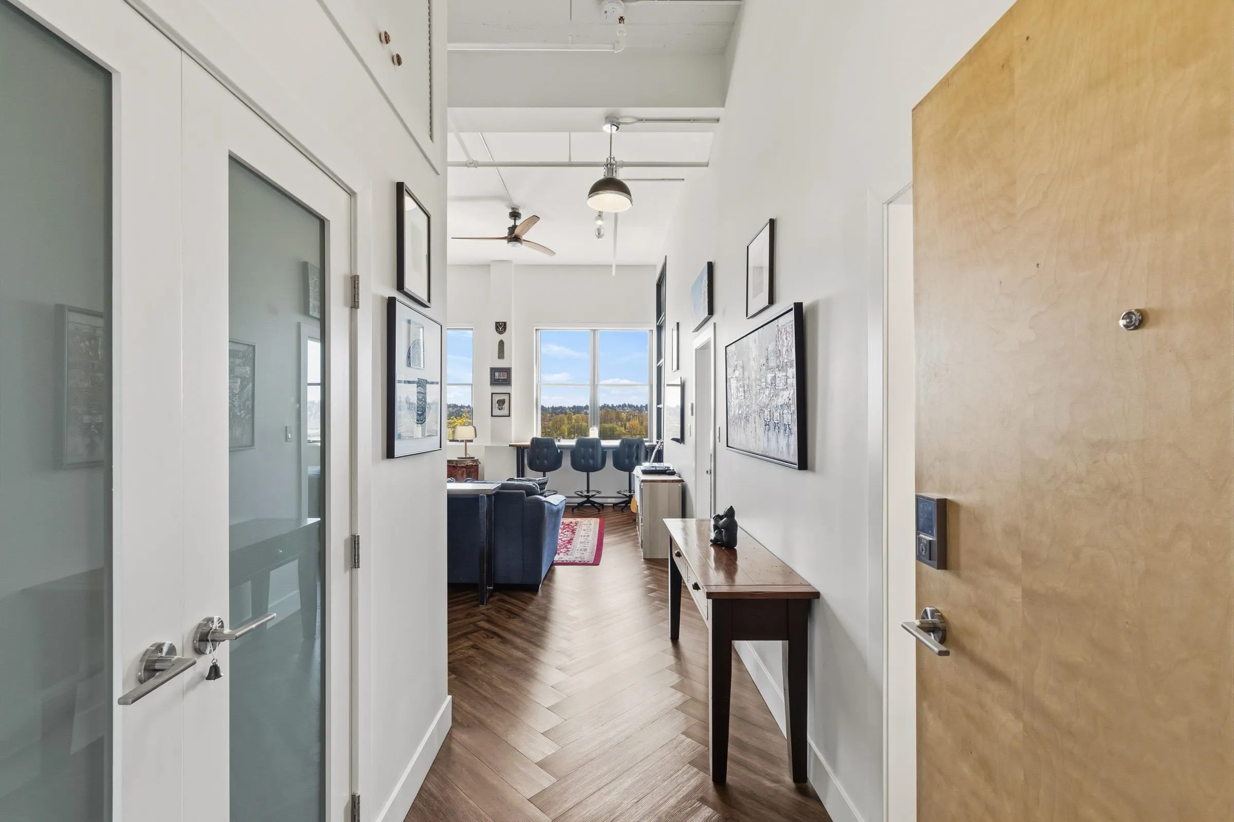 549 Columbia Street #414