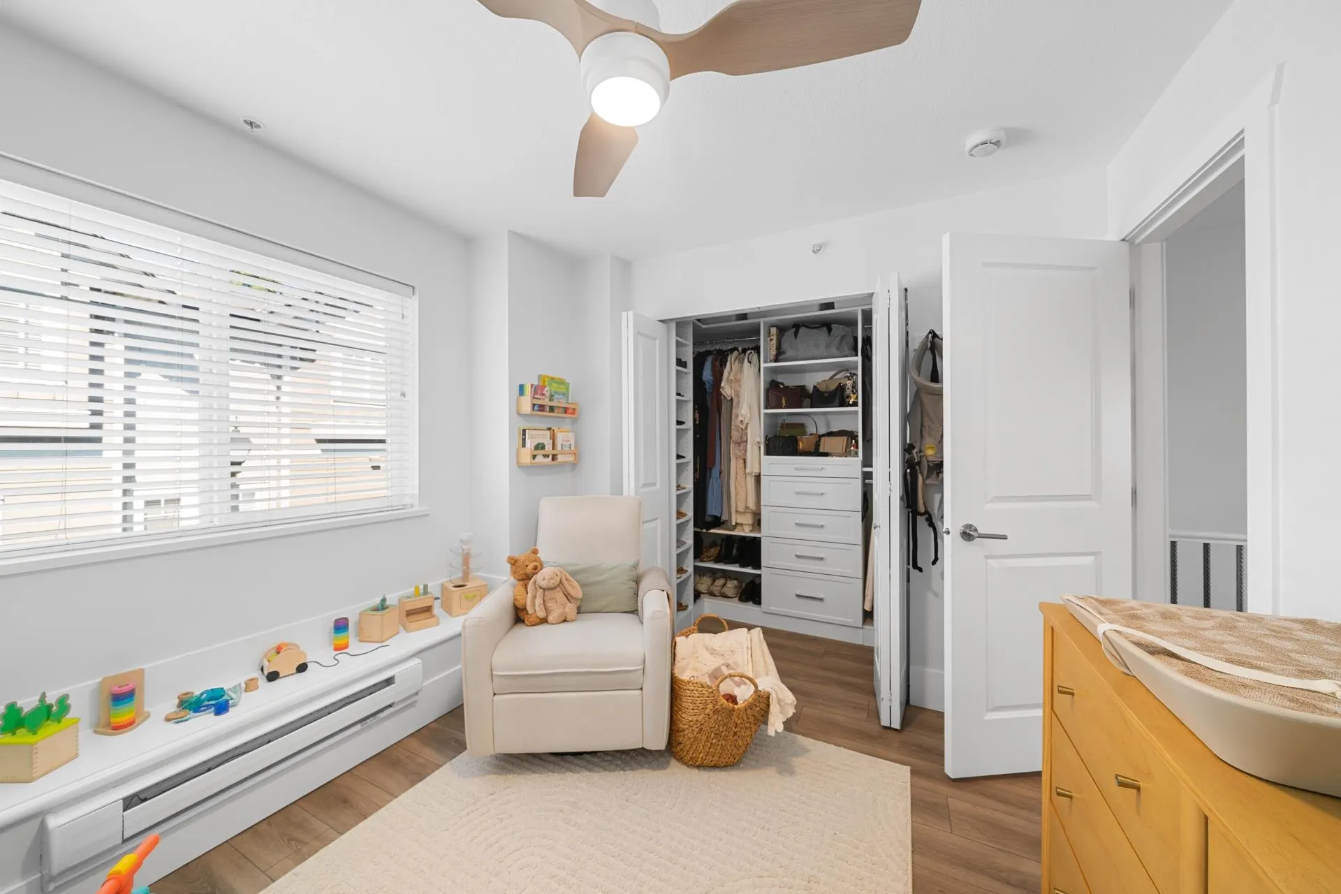 368 Ellesmere Avenue #223