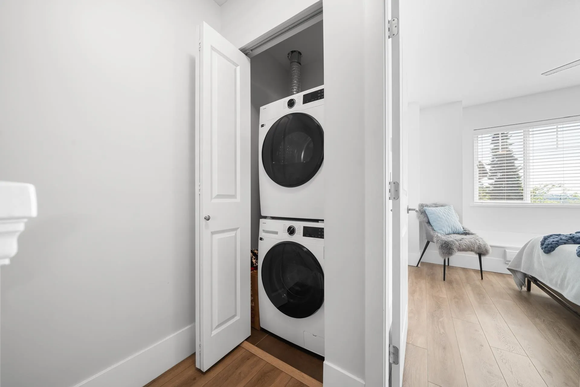 368 Ellesmere Avenue #223