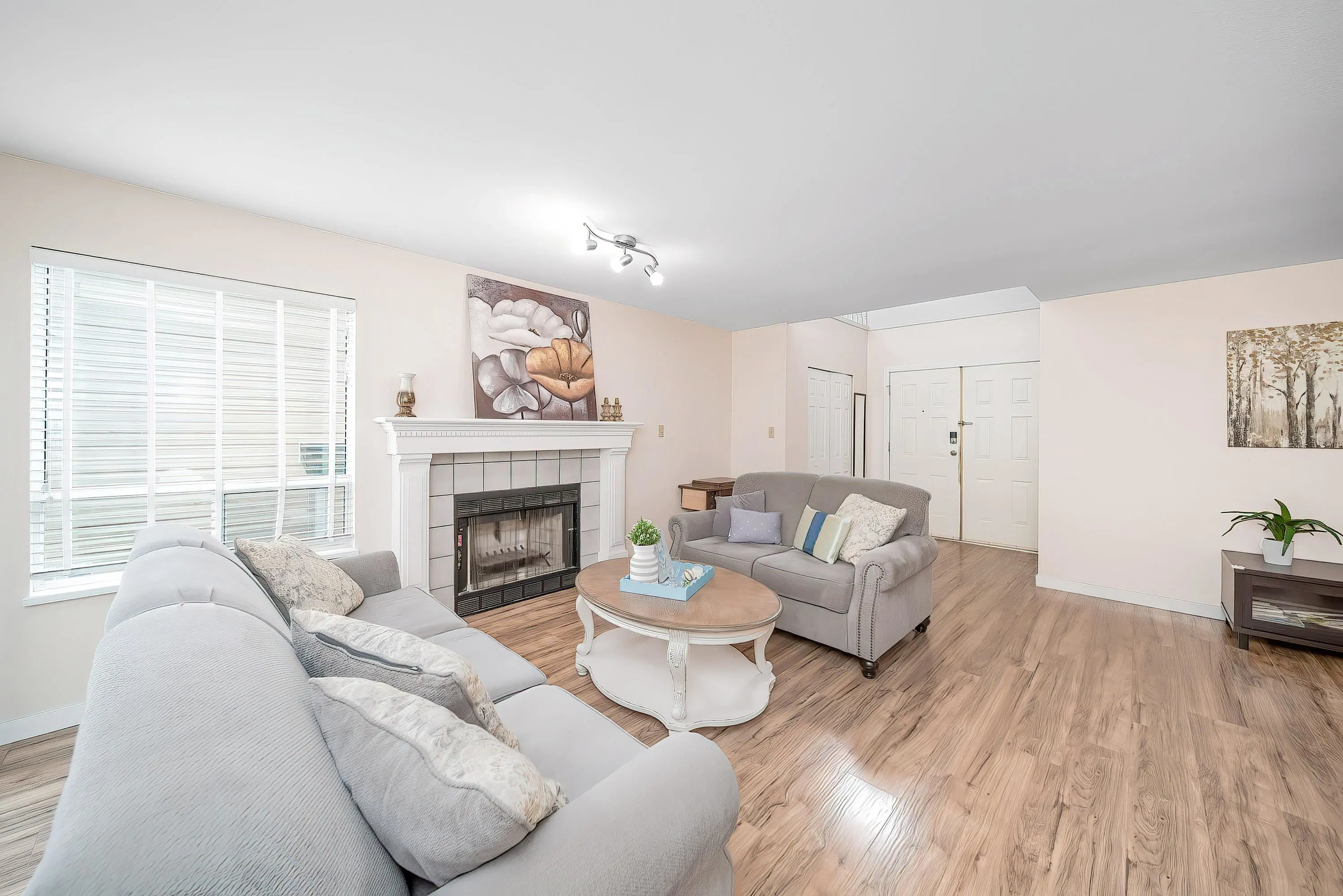 1269 Michigan Drive