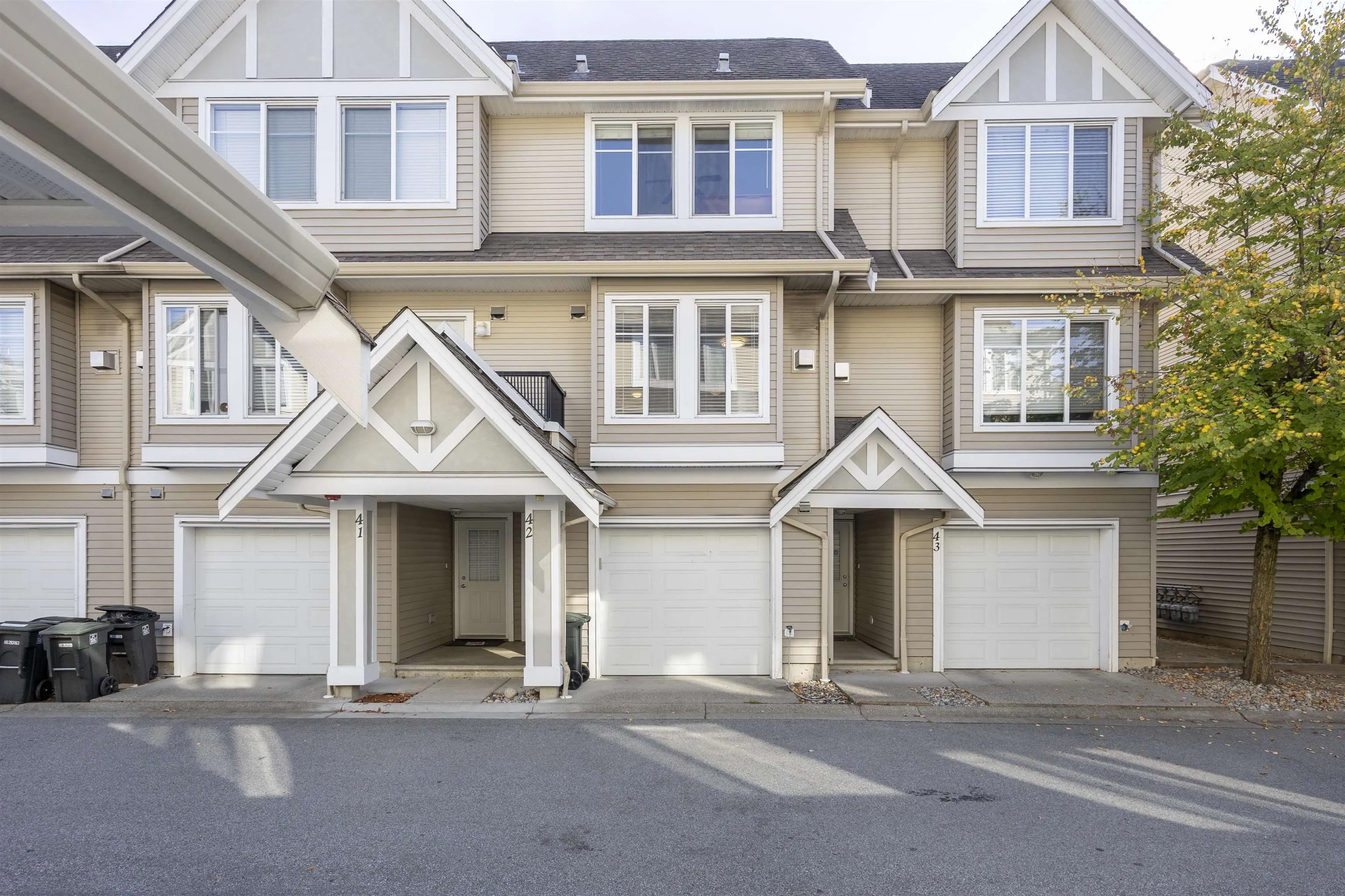 19141 124 Avenue #42
