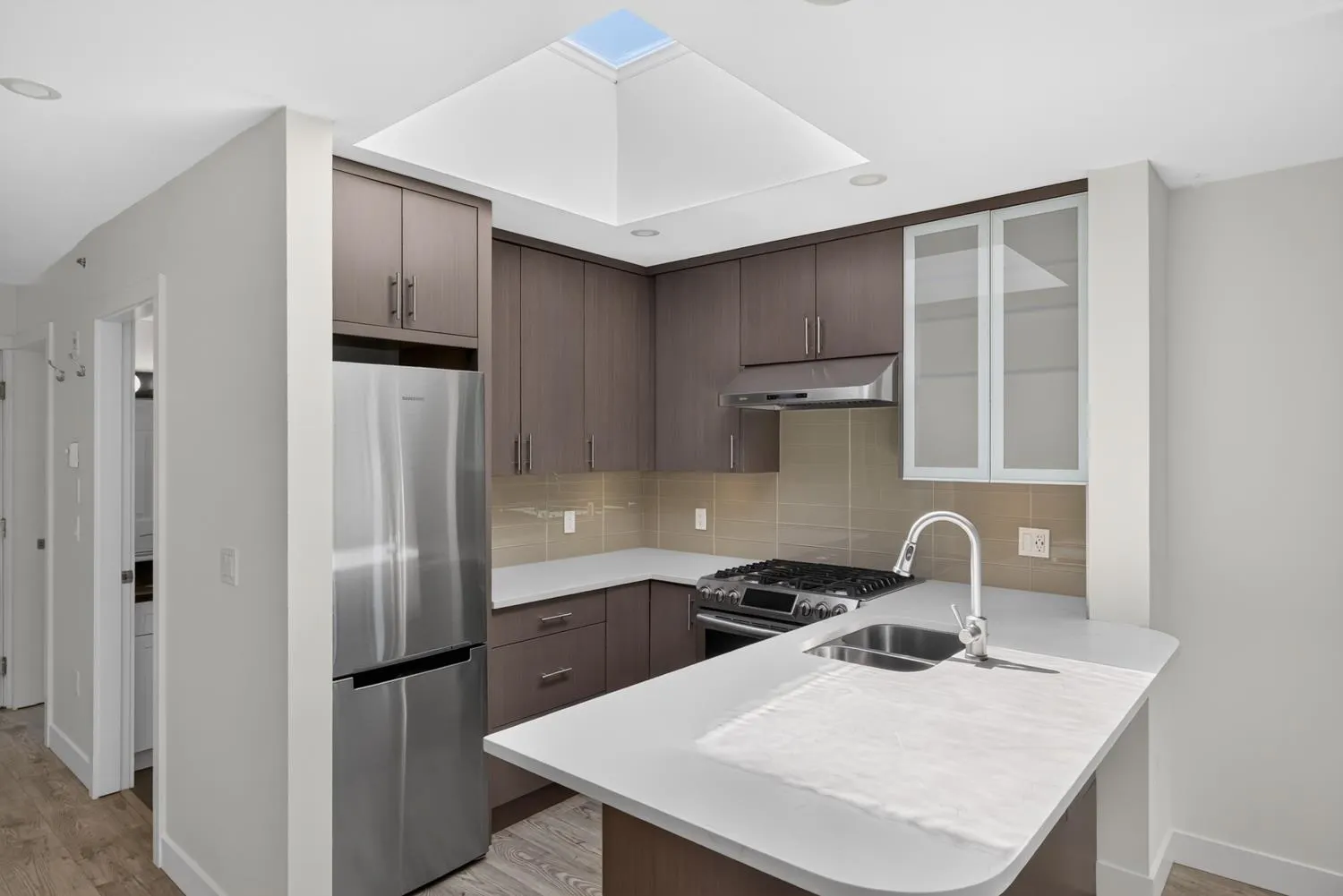 688 E 16th Avenue #401