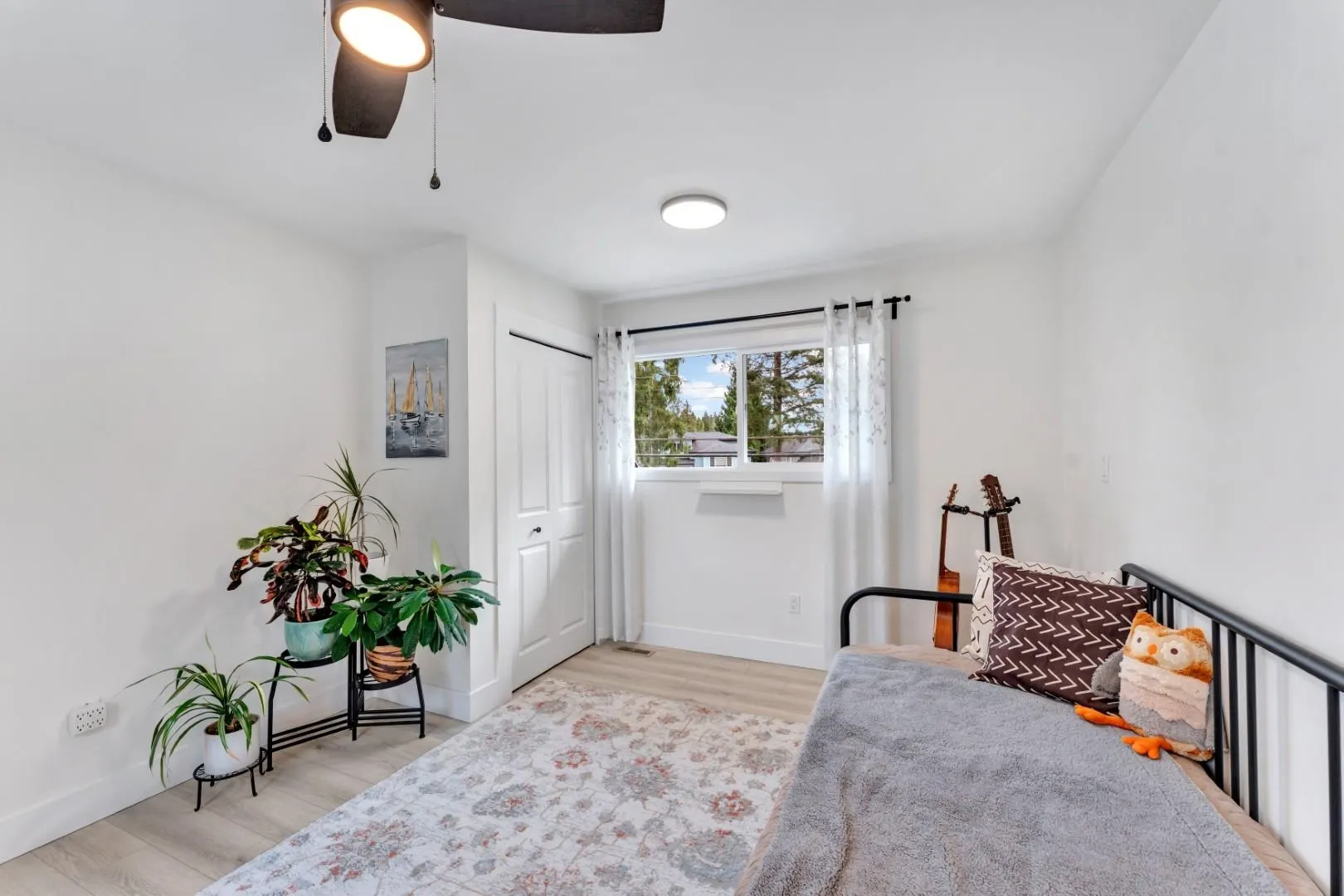 1401 Apel Drive
