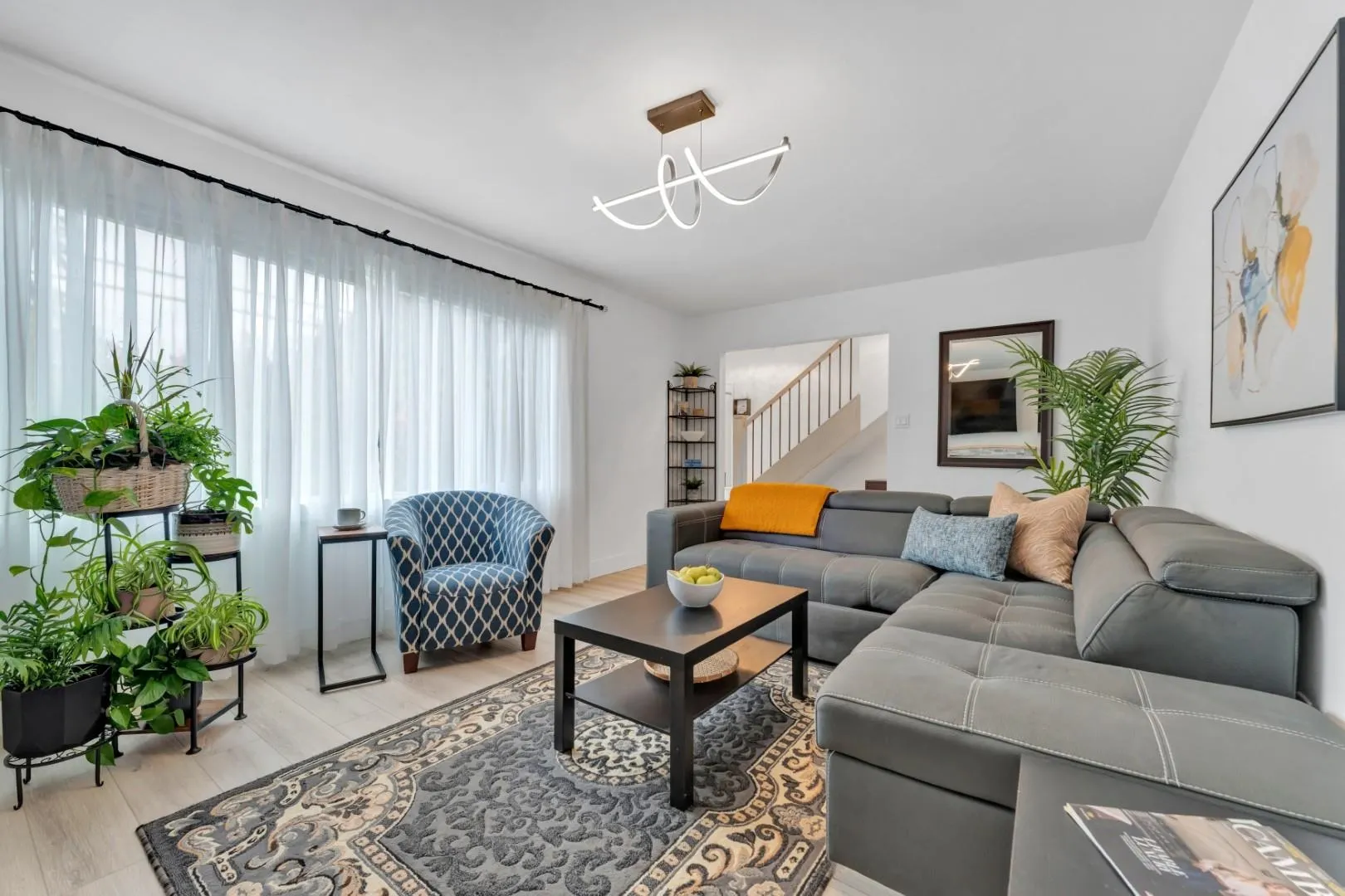 1401 Apel Drive