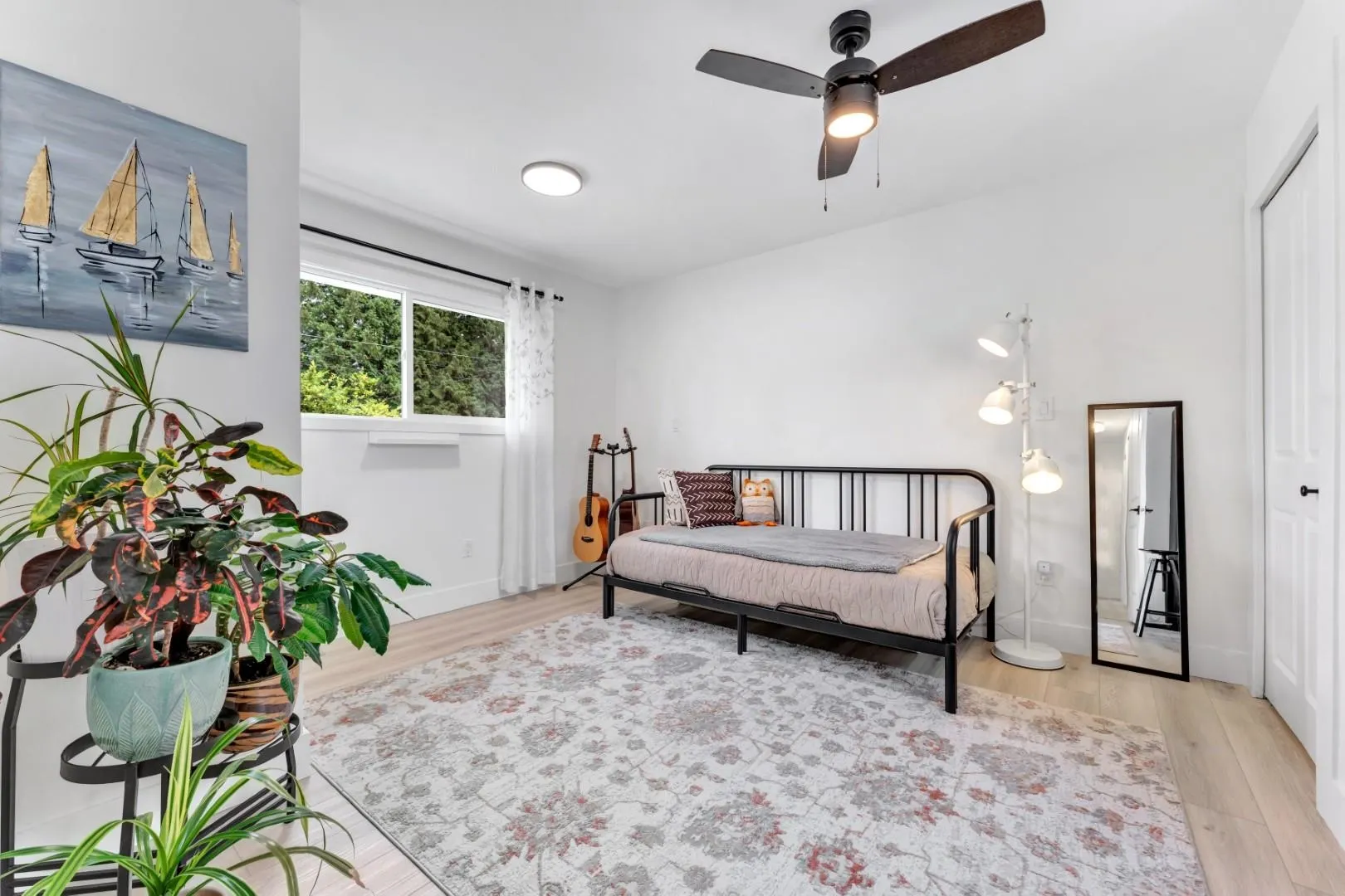 1401 Apel Drive