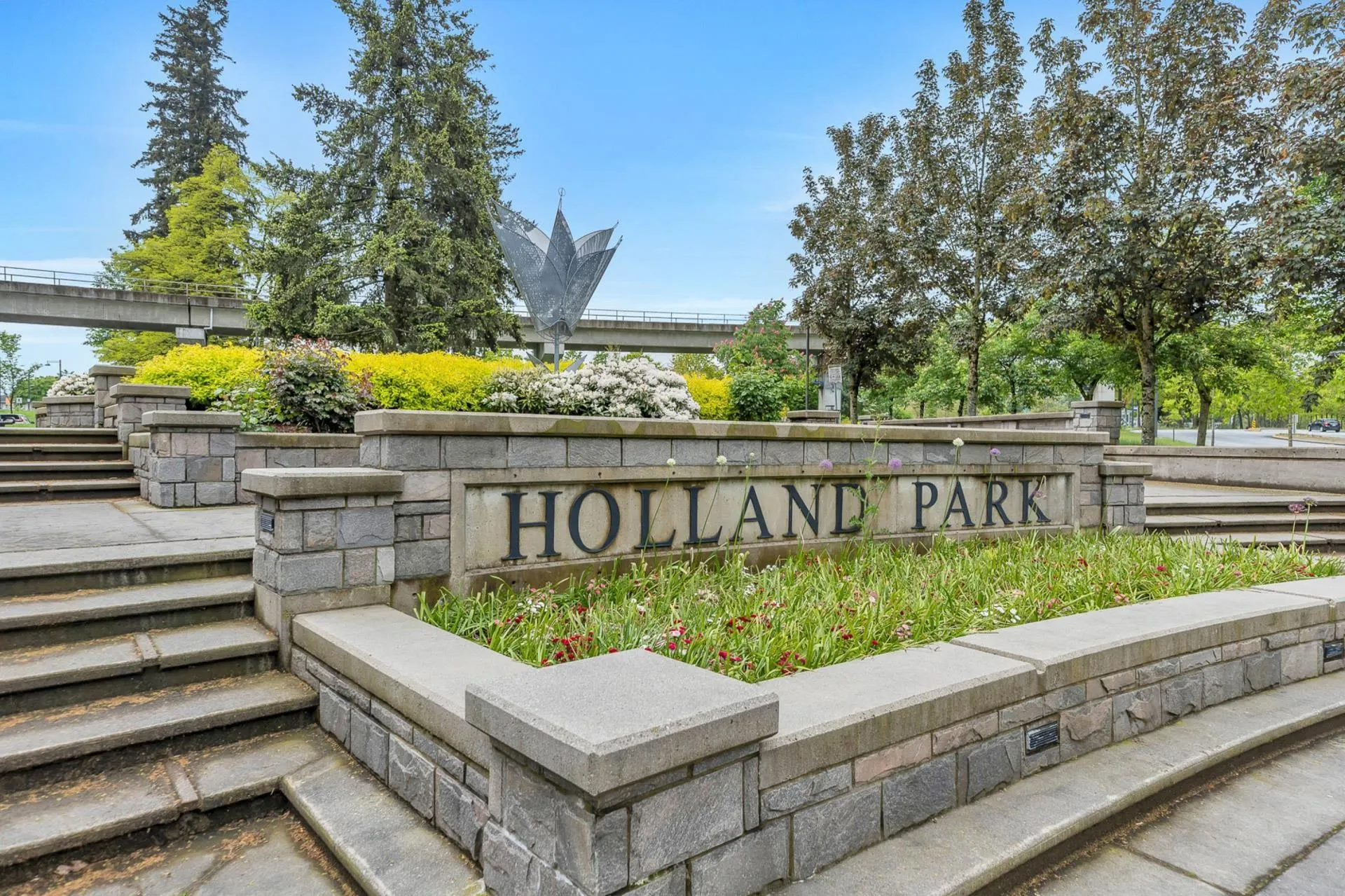 13618 100 Avenue #1007