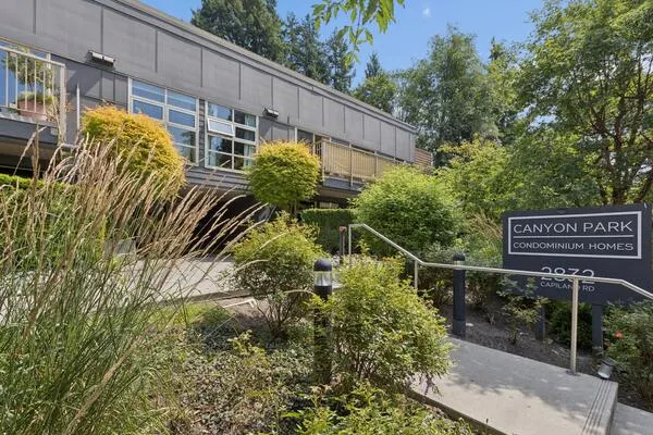 2832 Capilano Road #204