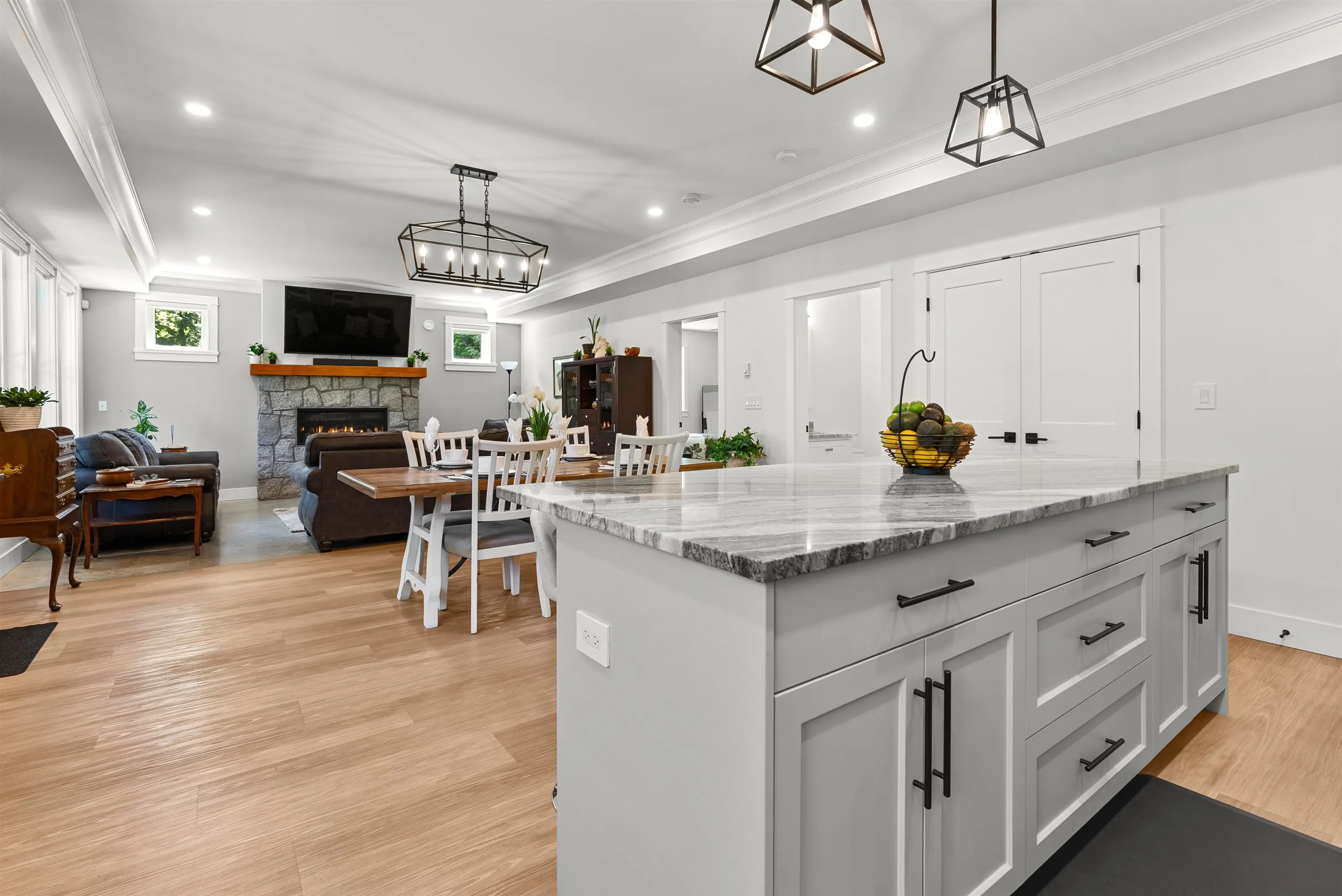 4567 Maysfield Crescent