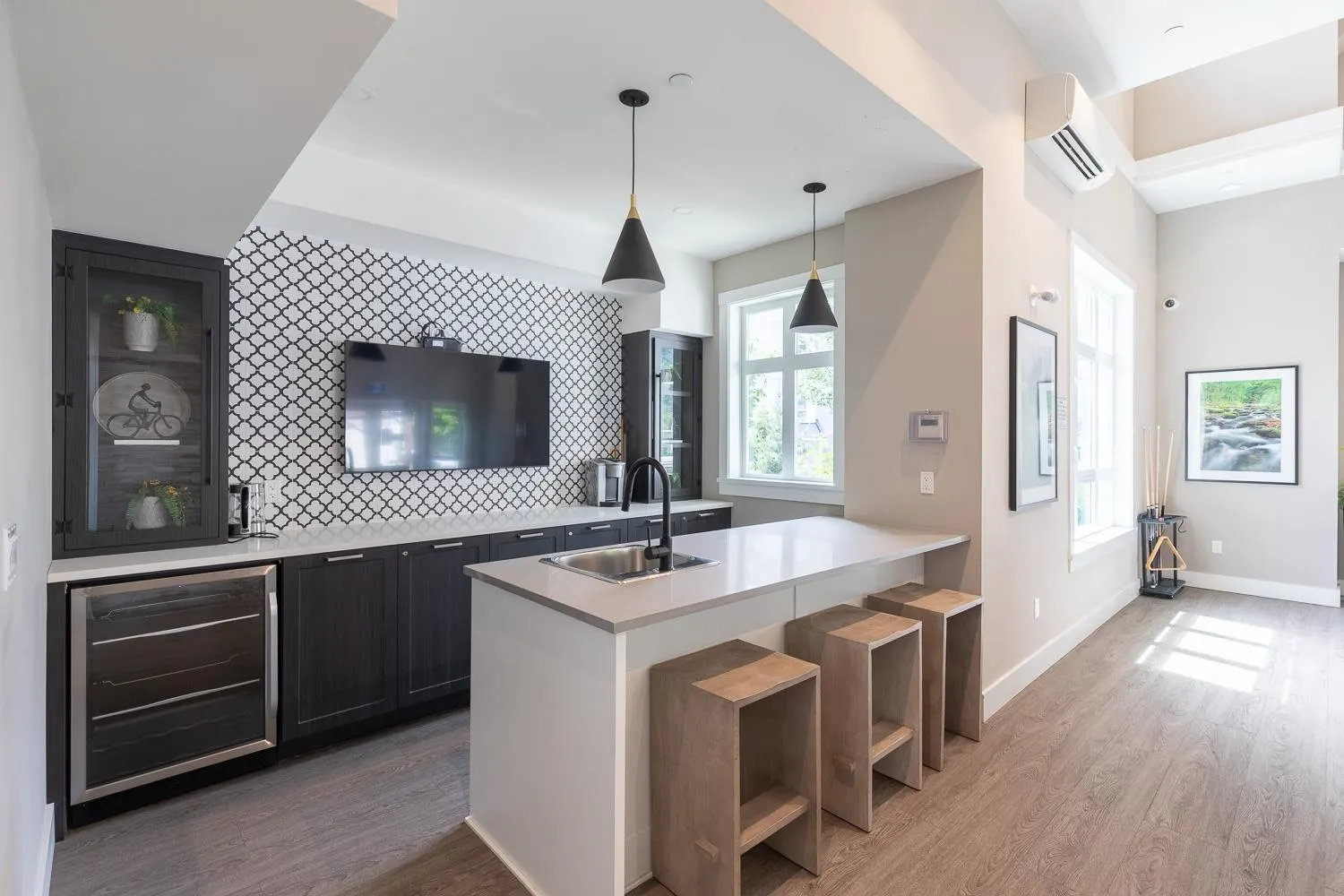 8335 Nelson Street #6