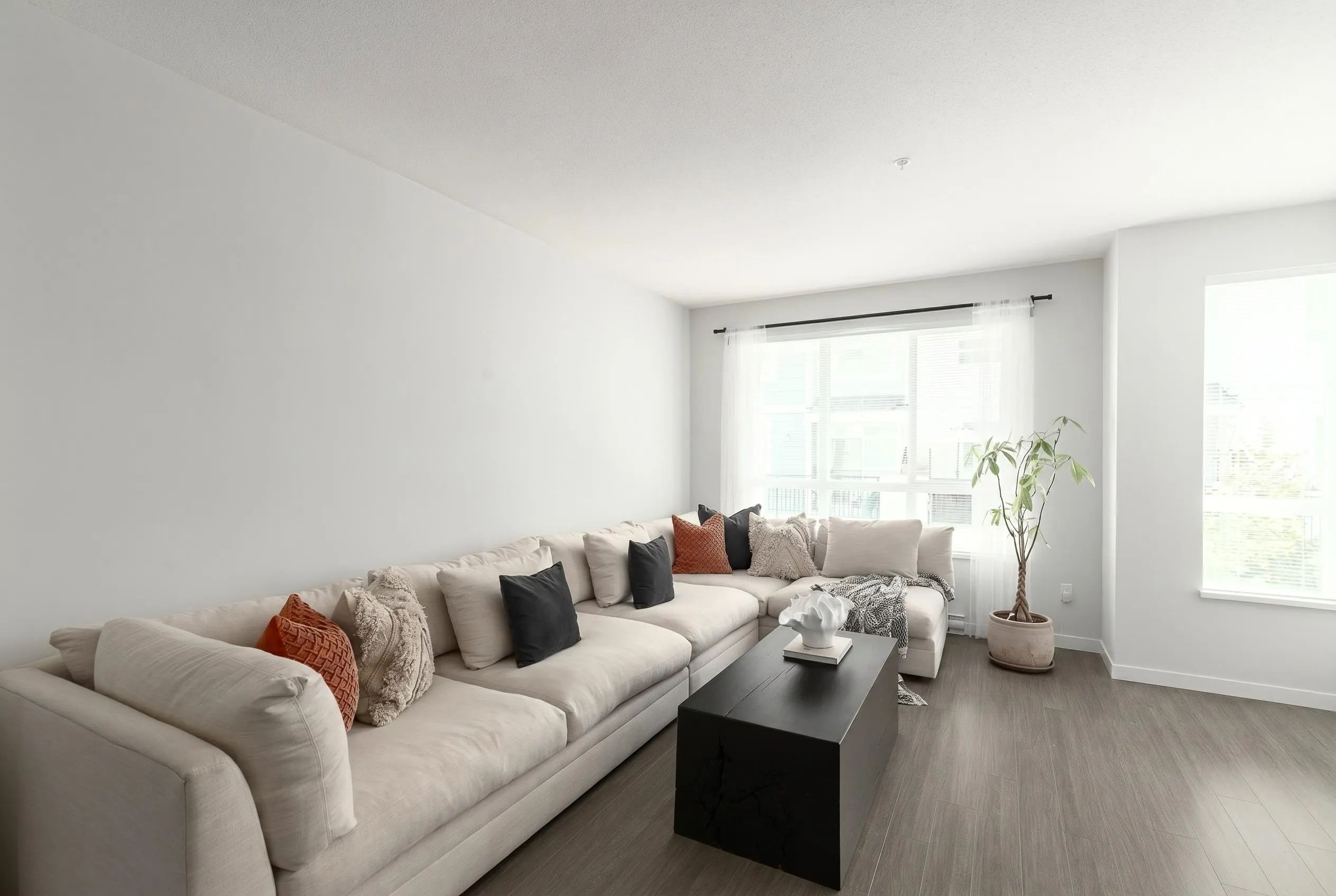 8335 Nelson Street #6