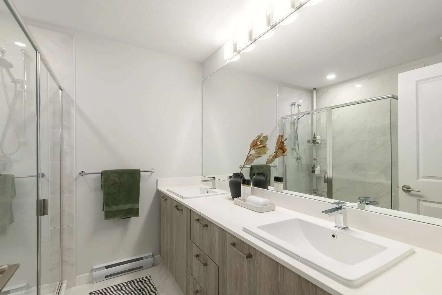 8335 Nelson Street #6