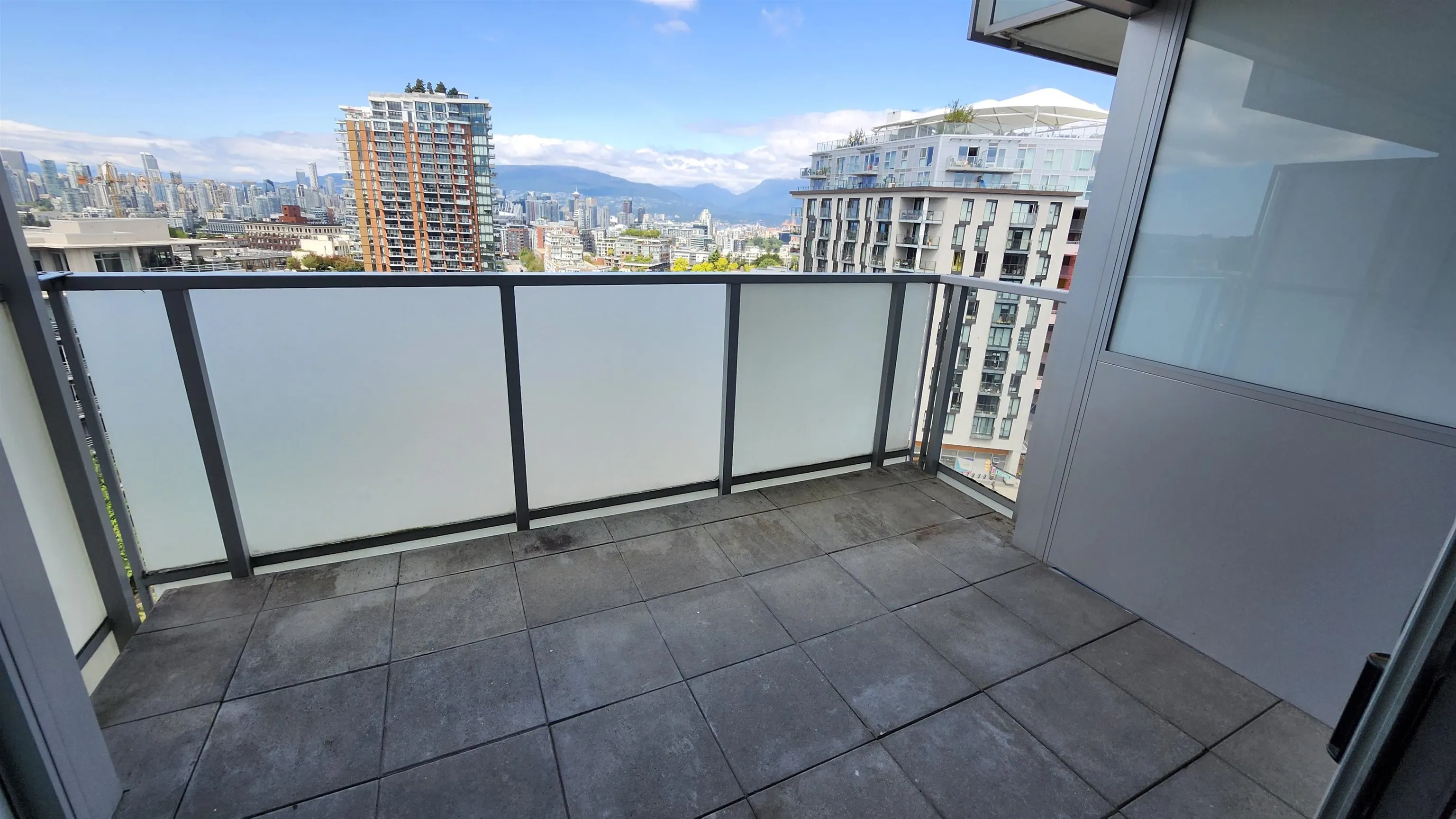 2770 Sophia Street #1003