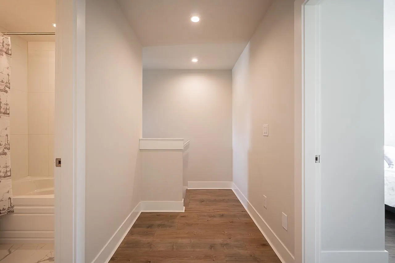 189 Wood Street #4