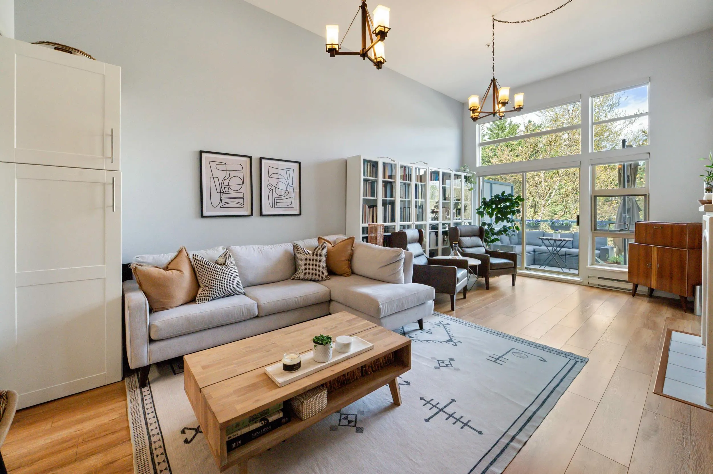 301 Maude Road #606