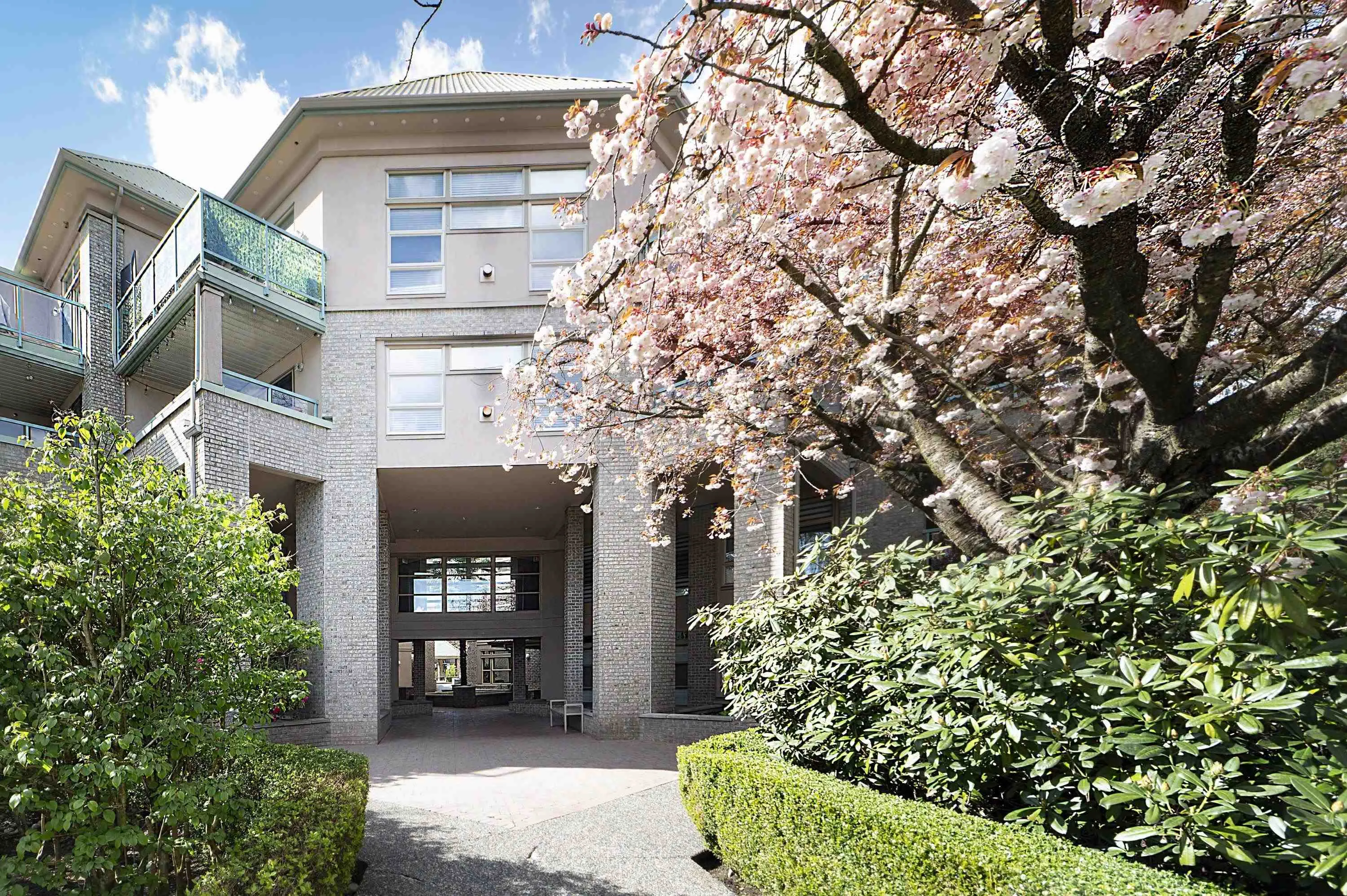 301 Maude Road #606