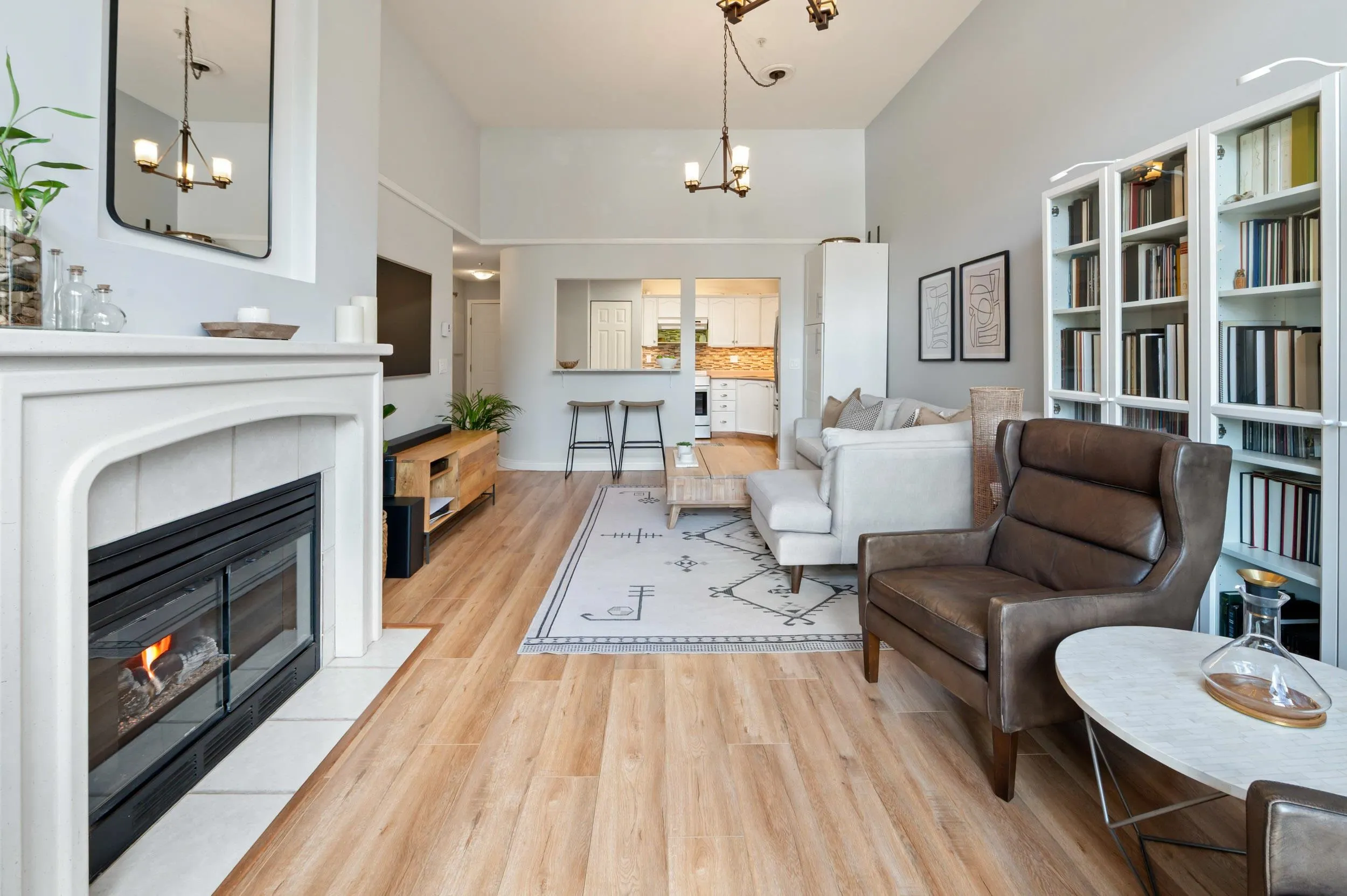 301 Maude Road #606