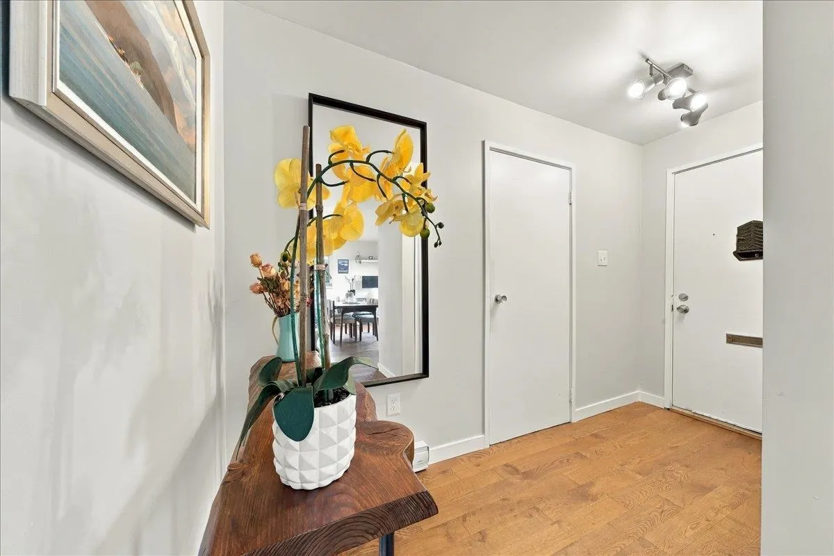 1124 Ironwork Passage