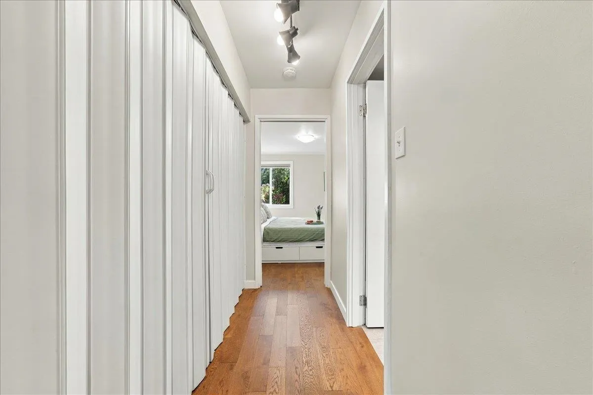 1124 Ironwork Passage