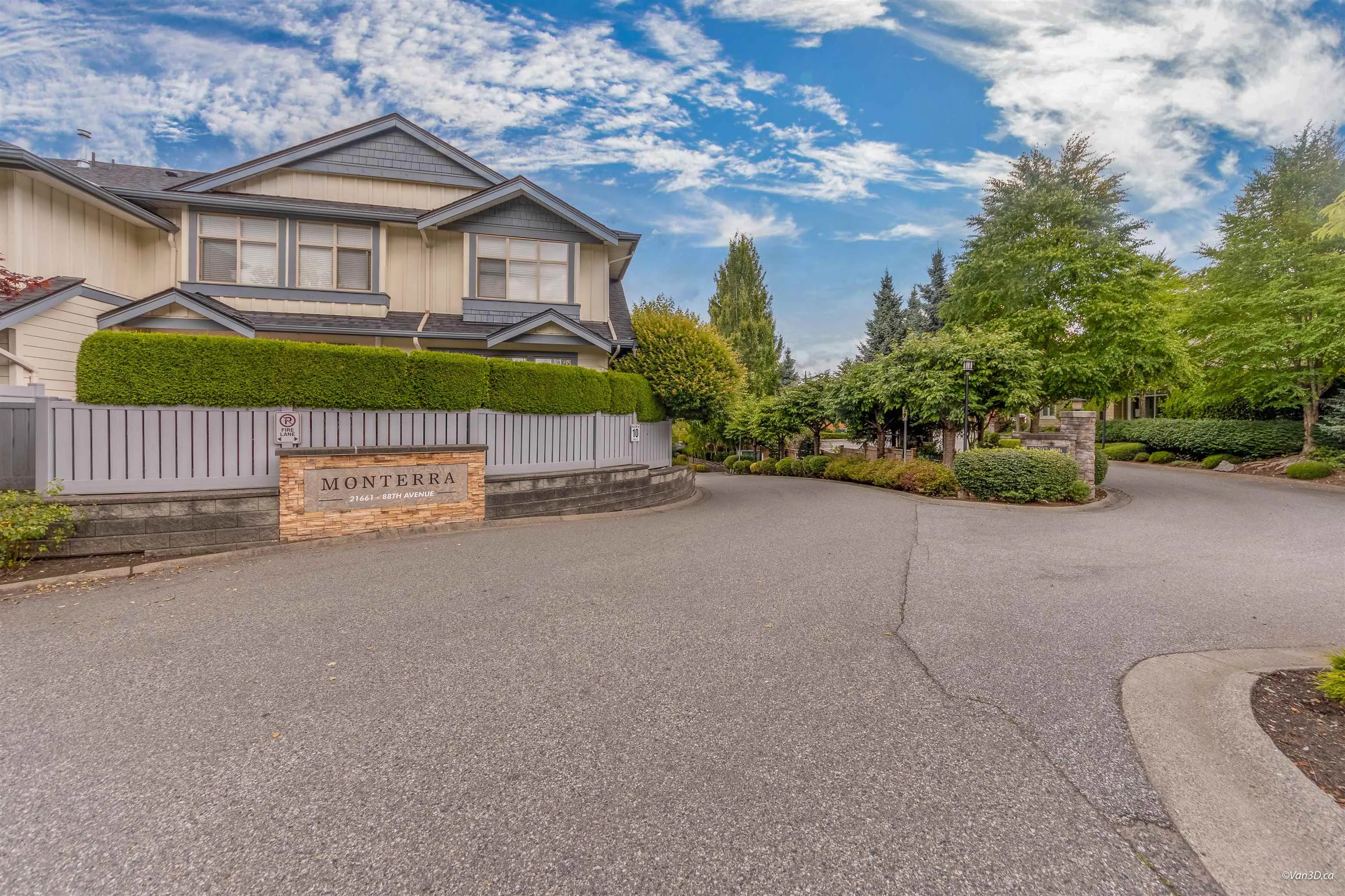 21661 88 Avenue #38