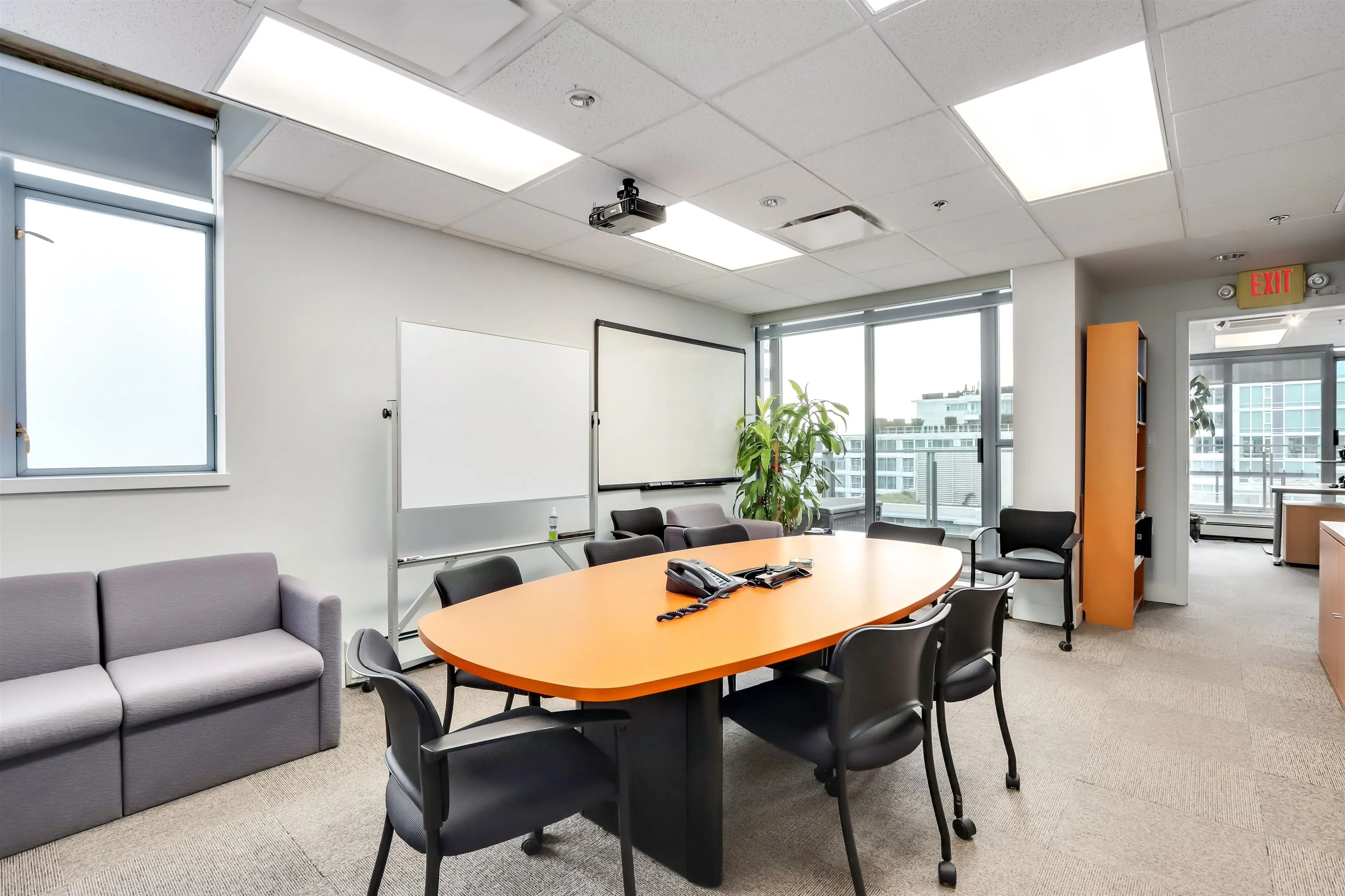 88 Lonsdale Avenue #5TH FLR